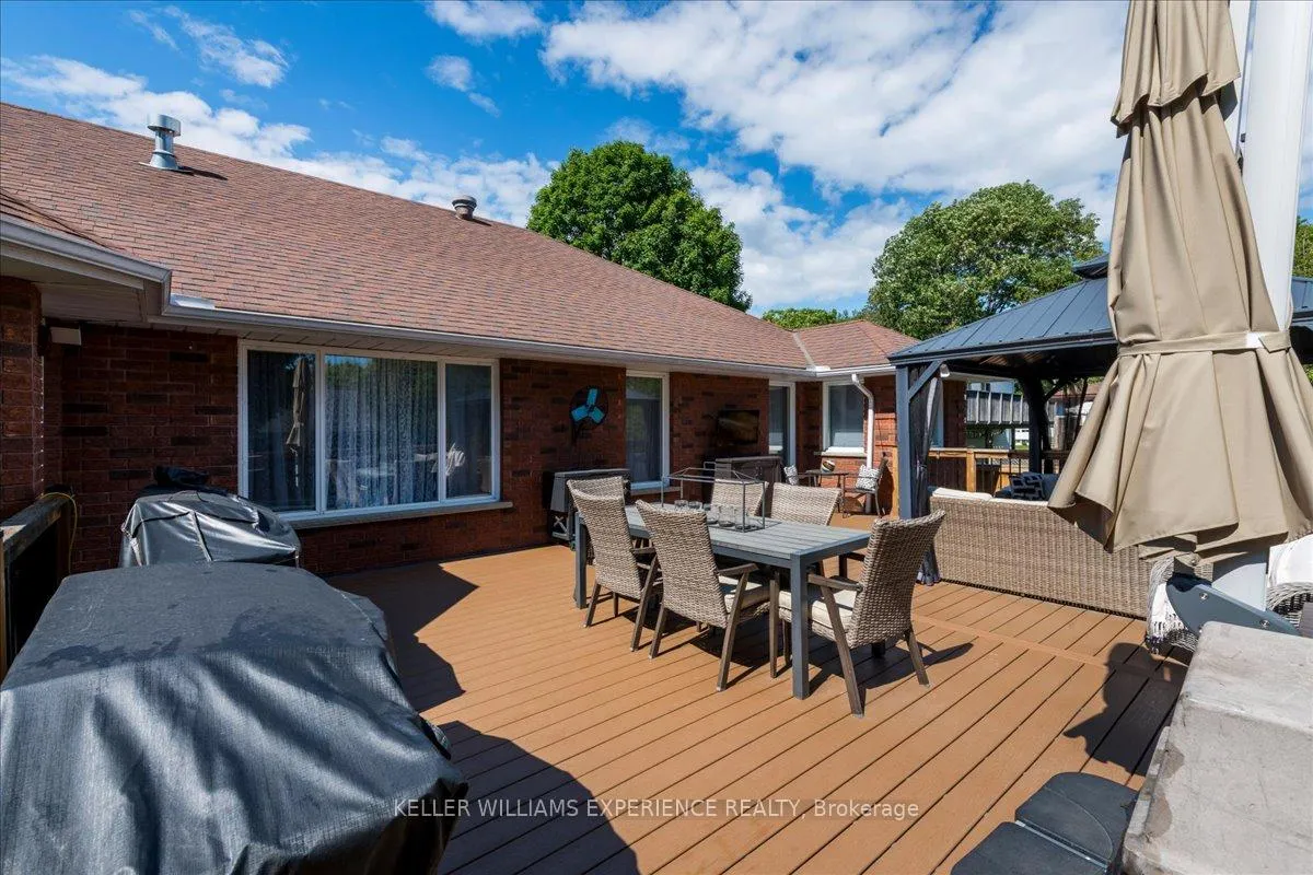 Photo 43 of 48 Brule Street, Penetanguishene — HOMEH
