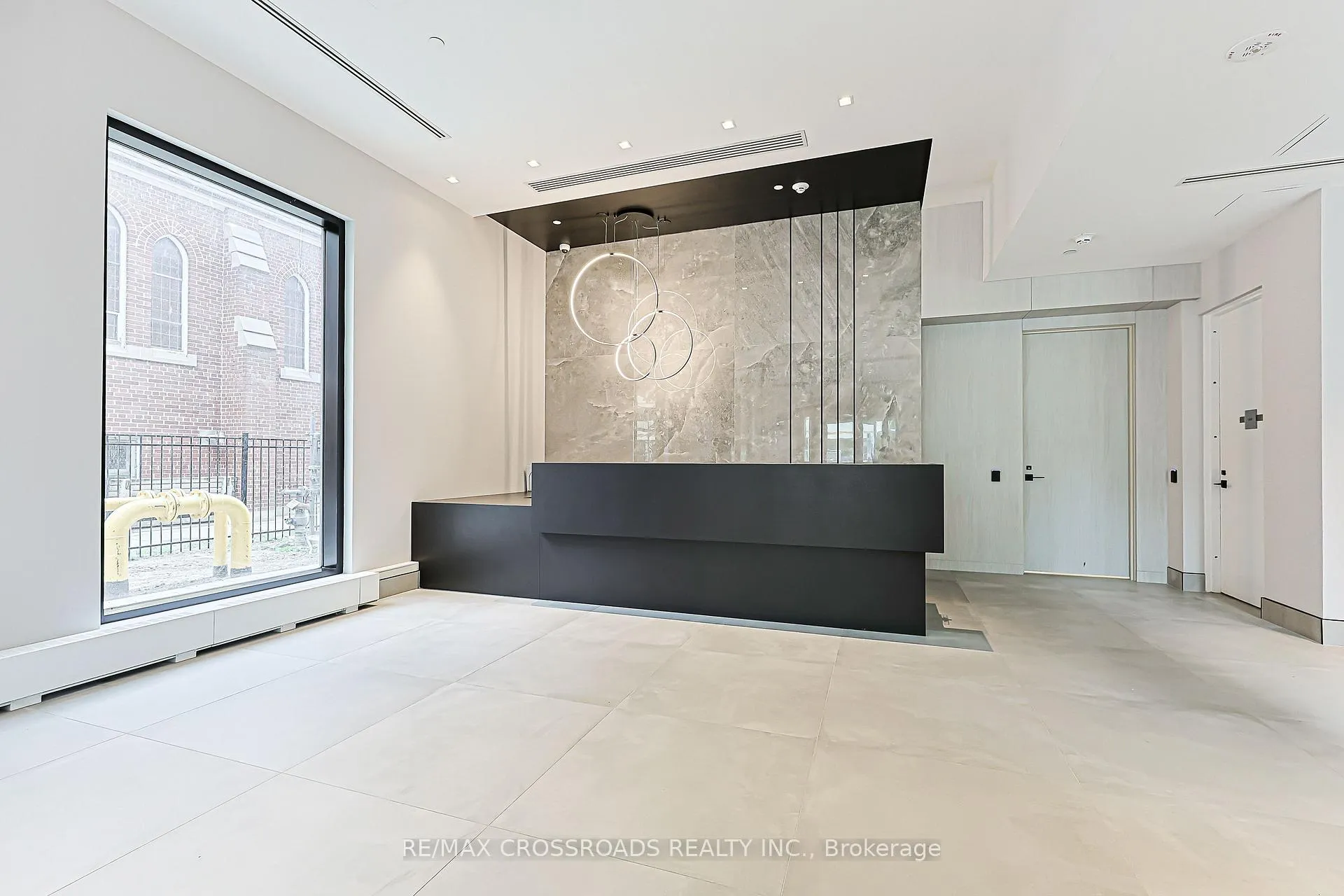 Photo 3 of Unit 2801, 609 Sherbourne Street, Toronto, North St. James Town — HOMEH