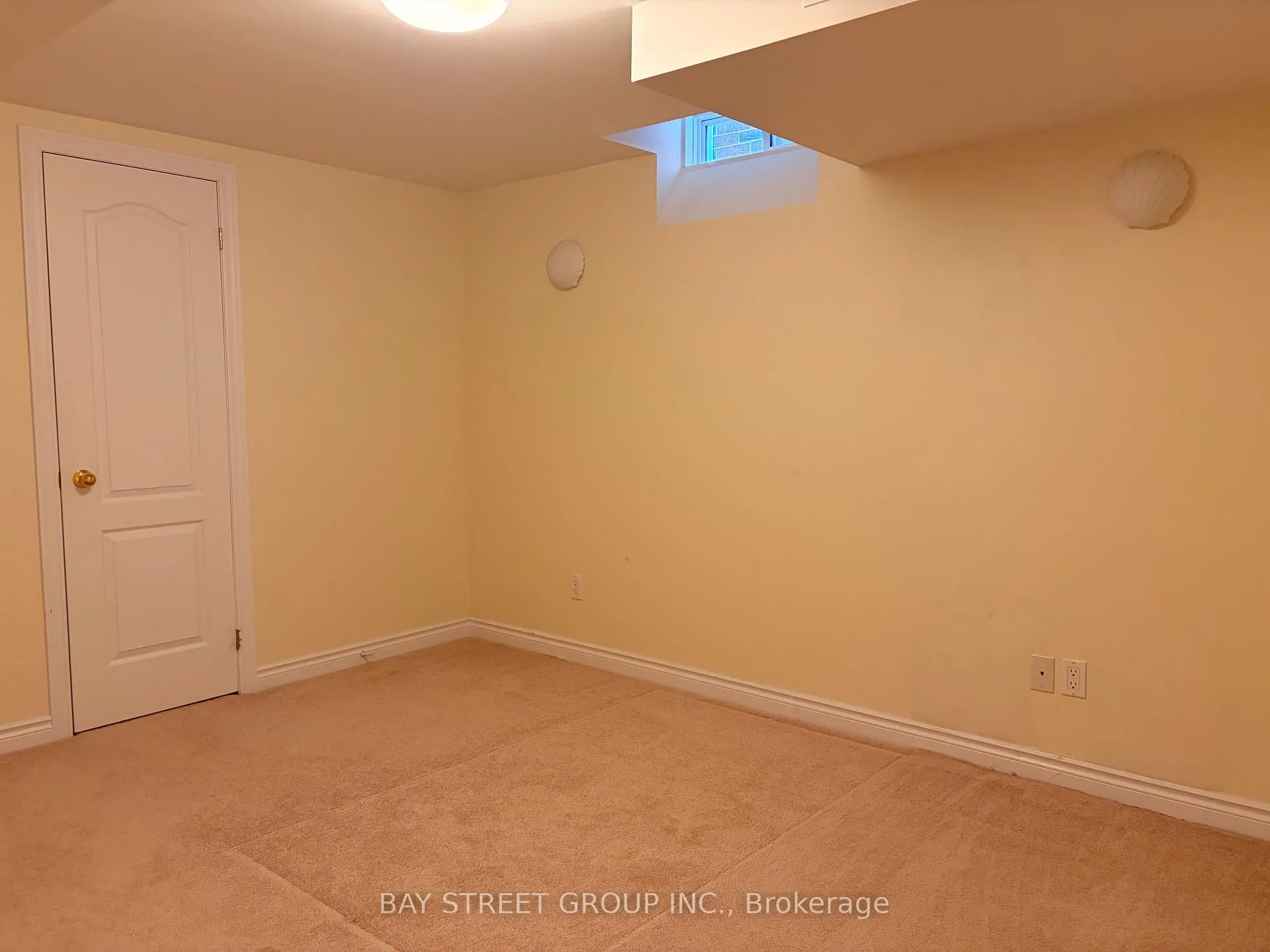 Photo 16 of 211 Stonebridge Drive, Markham, Berczy — HOMEH