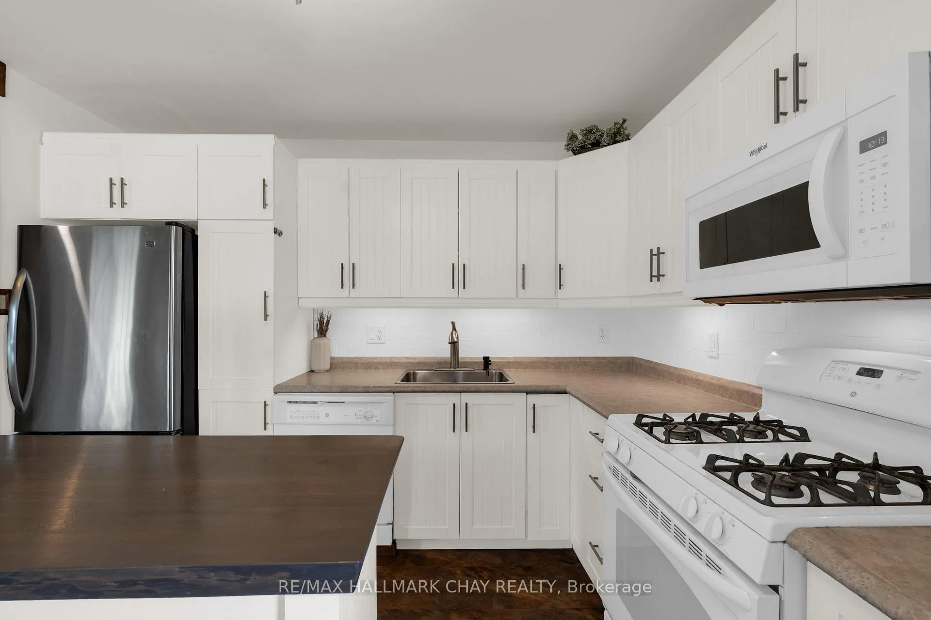 Photo 14 of 2 Wyant Drive, Clearview, Stayner — HOMEH
