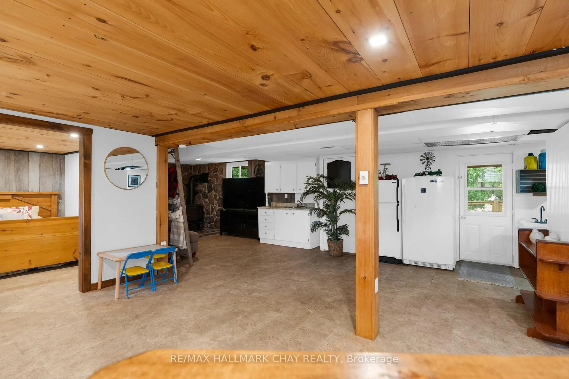 Photo 24 of 2 Wyant Drive, Clearview, Stayner — HOMEH