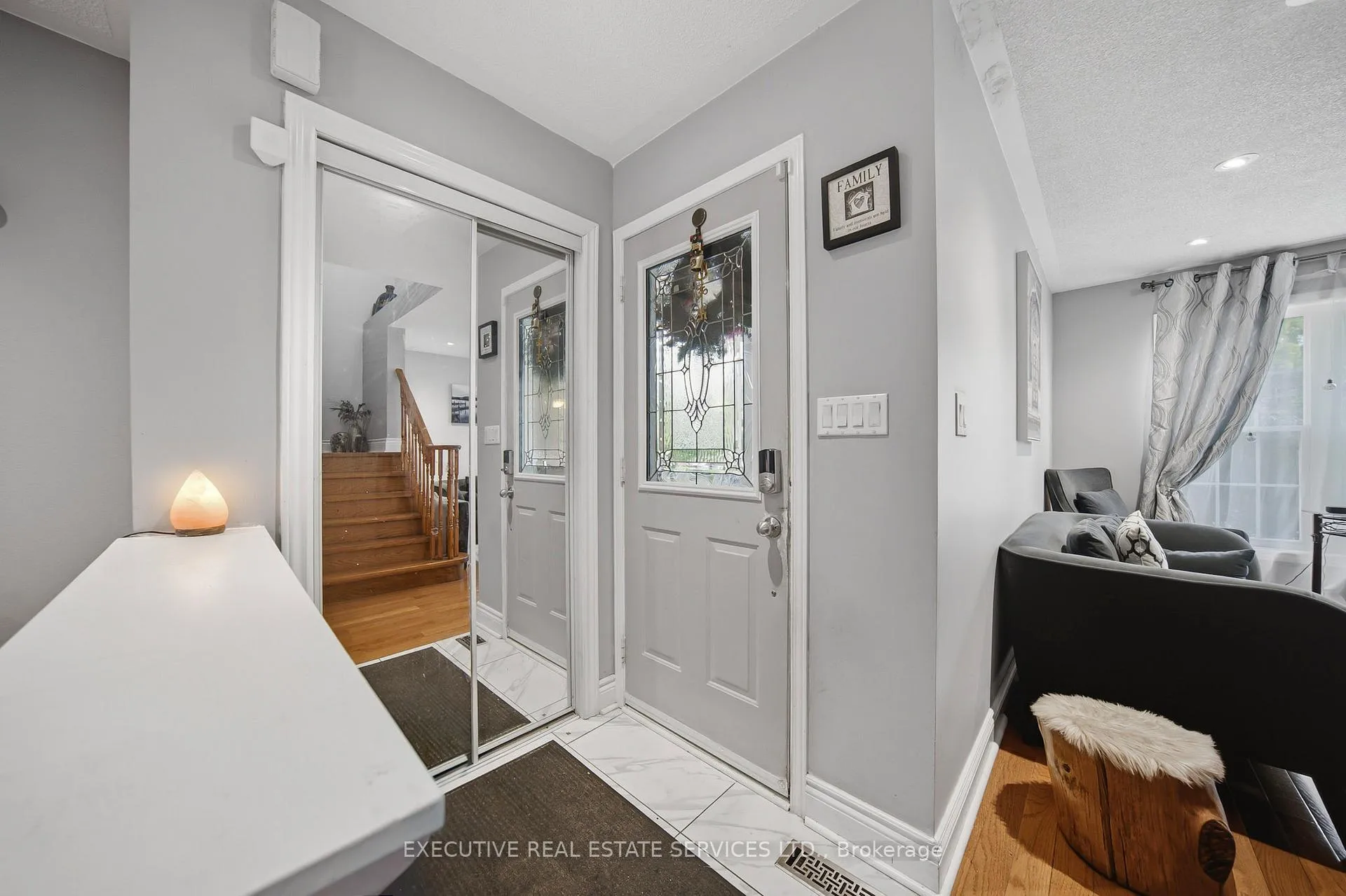 Photo 4 of 51 Worthington Avenue, Brampton, Fletcher's Meadow — HOMEH