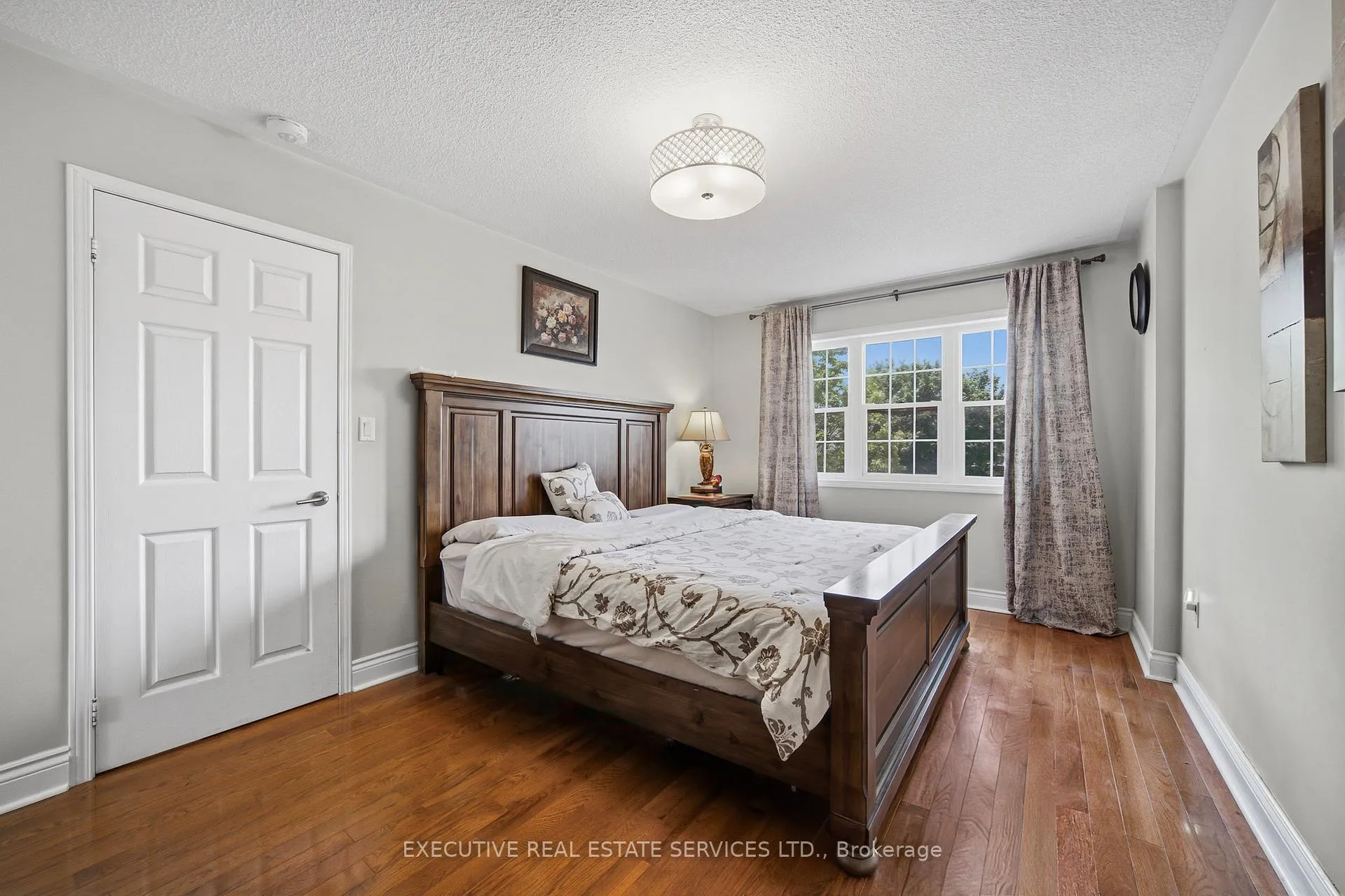 Photo 16 of 51 Worthington Avenue, Brampton, Fletcher's Meadow — HOMEH