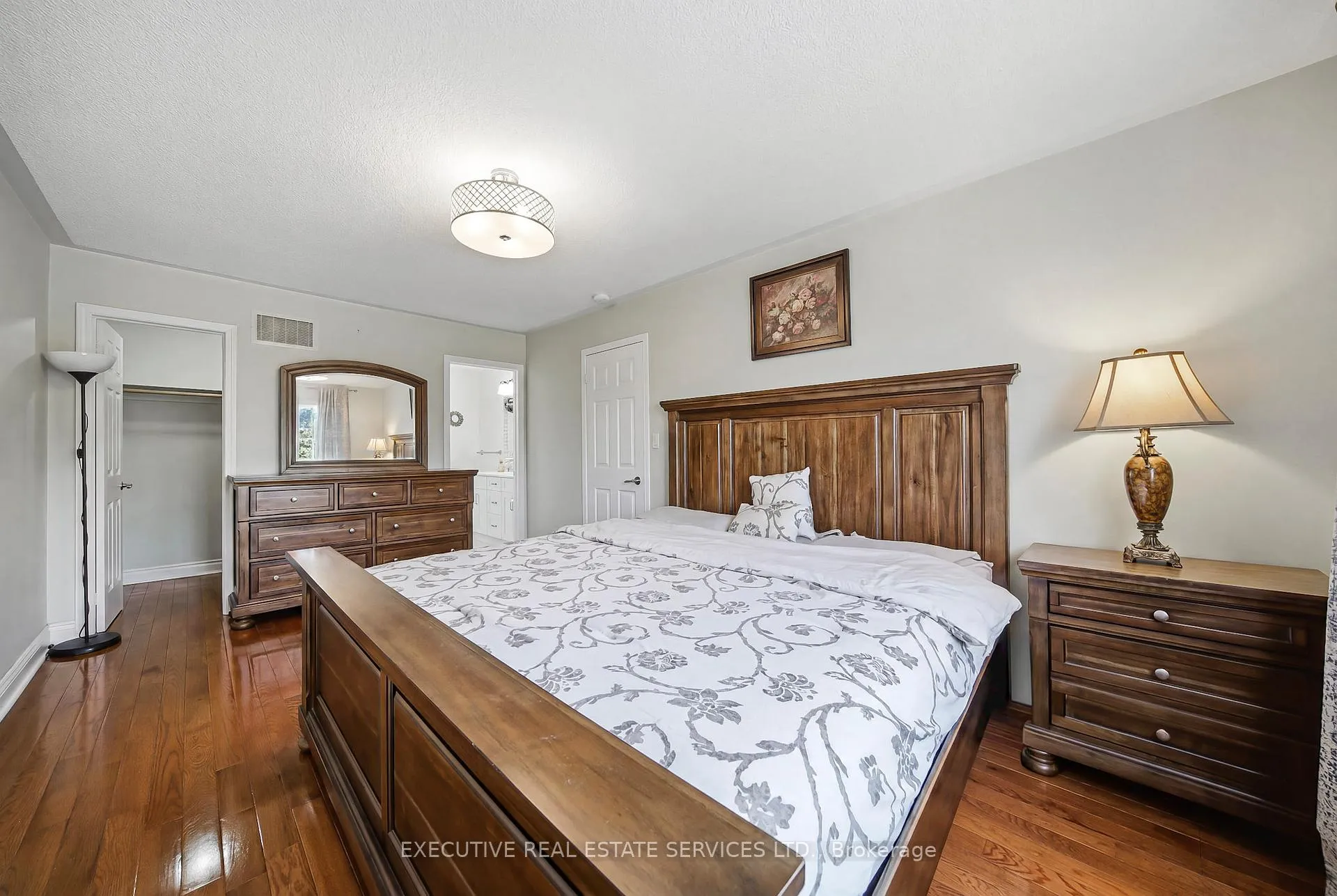 Photo 17 of 51 Worthington Avenue, Brampton, Fletcher's Meadow — HOMEH