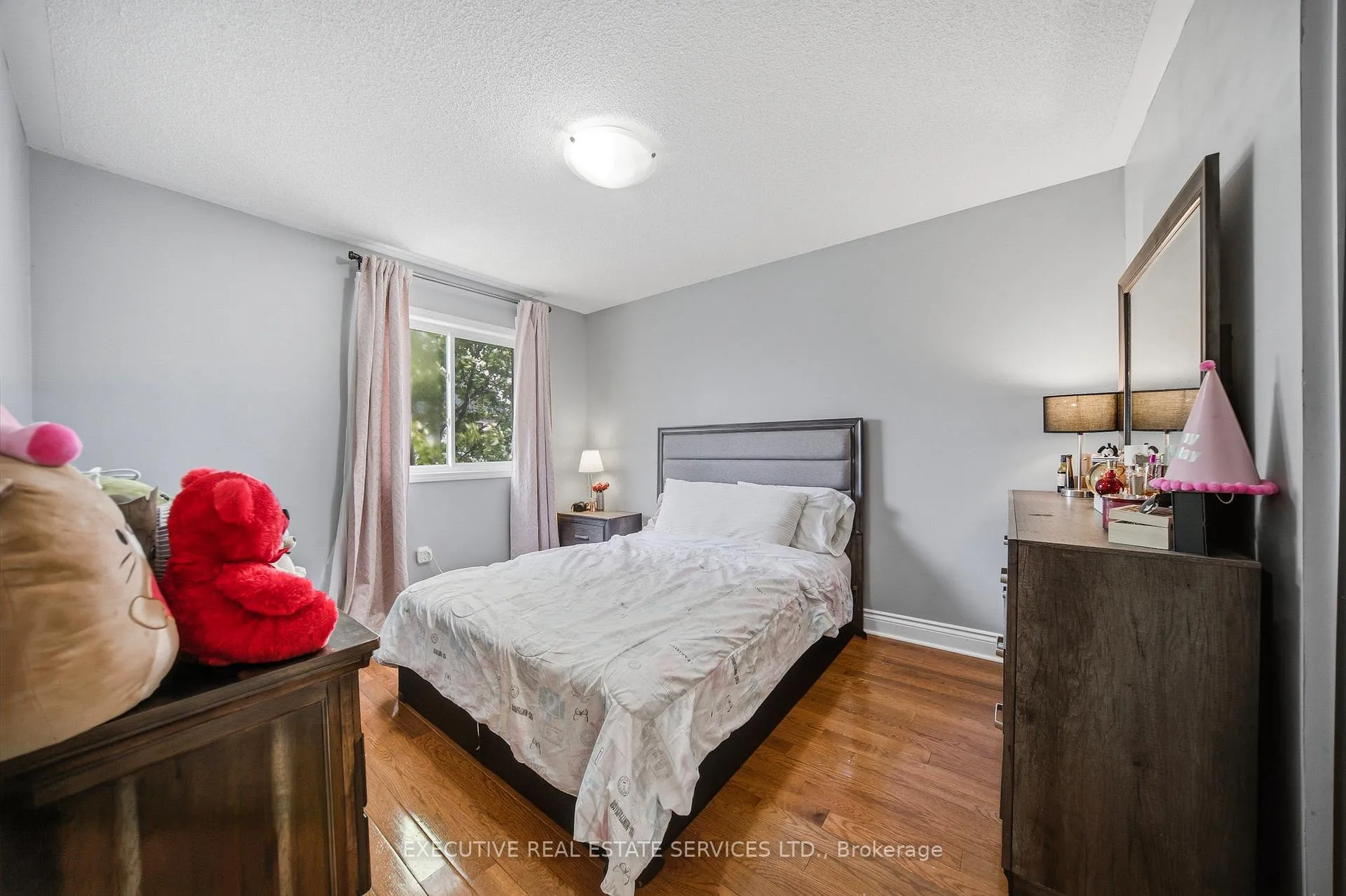 Photo 20 of 51 Worthington Avenue, Brampton, Fletcher's Meadow — HOMEH