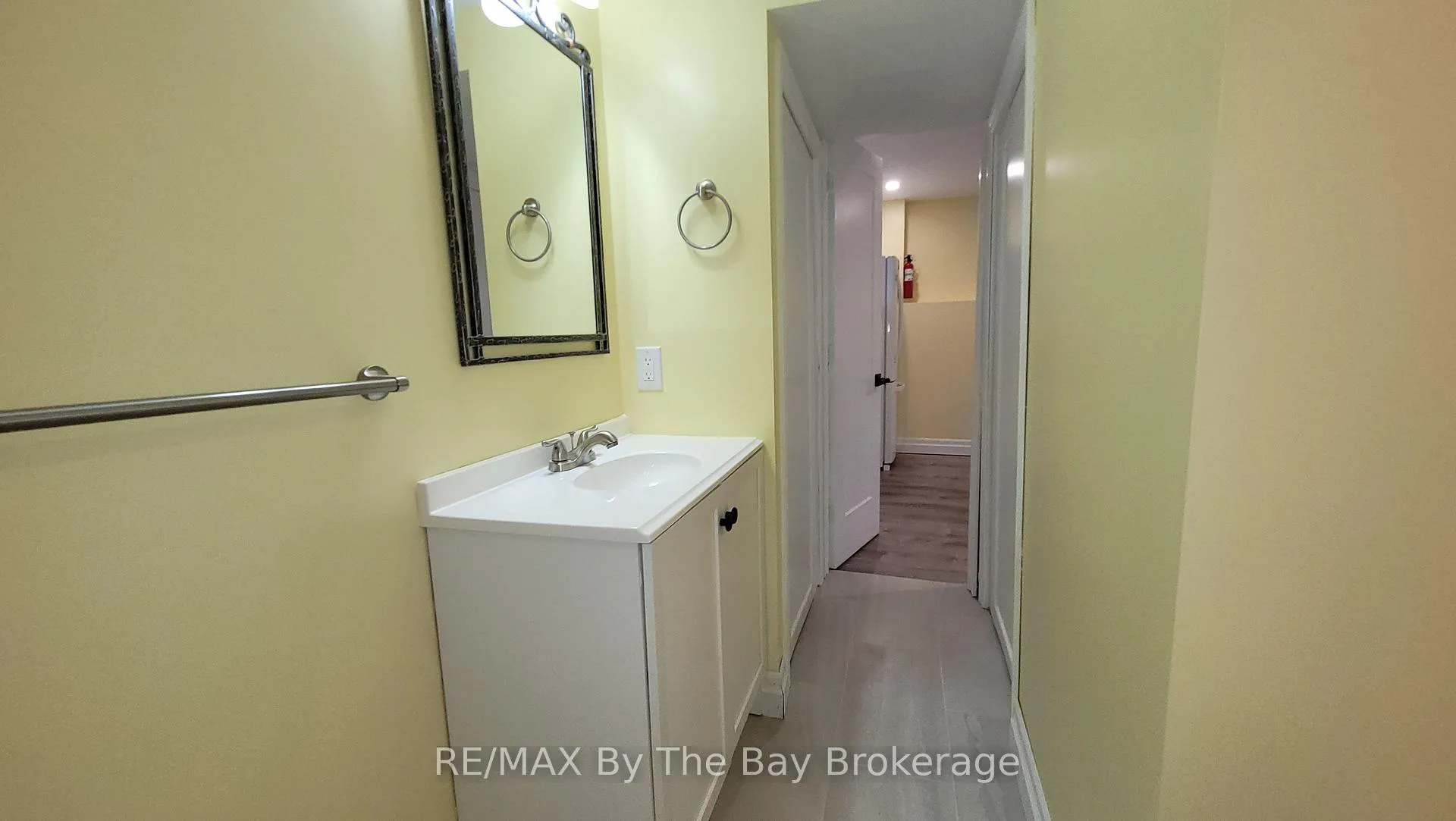 Photo 9 of Unit 2, 7 Harbour Crescent, Wasaga Beach — HOMEH
