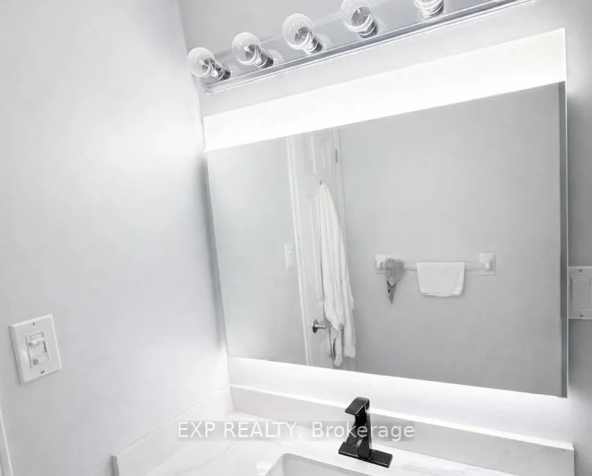 Photo 13 of Unit 100, 1512 Walkley Road, Ottawa, Heron Gate/Industrial Park — HOMEH