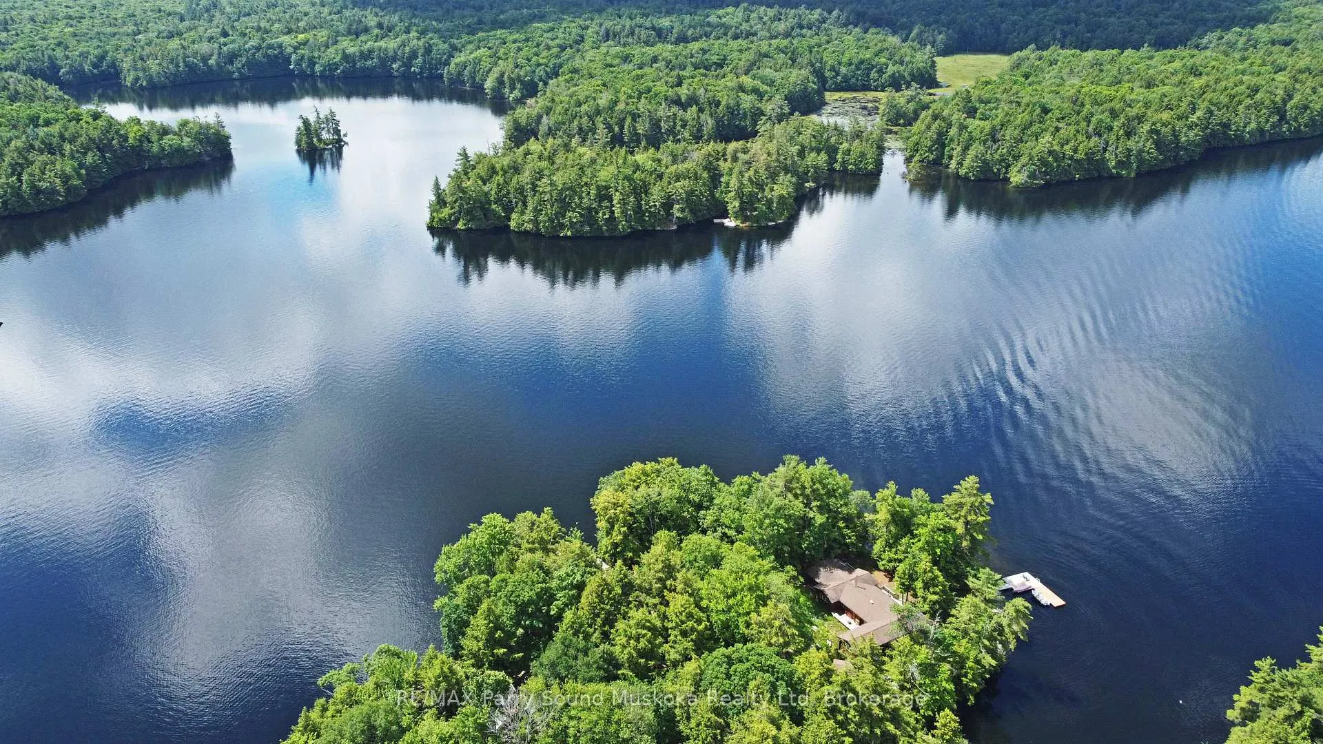 Photo 2 of 215 Crane Lake Water, The Archipelago, Archipelago South — HOMEH