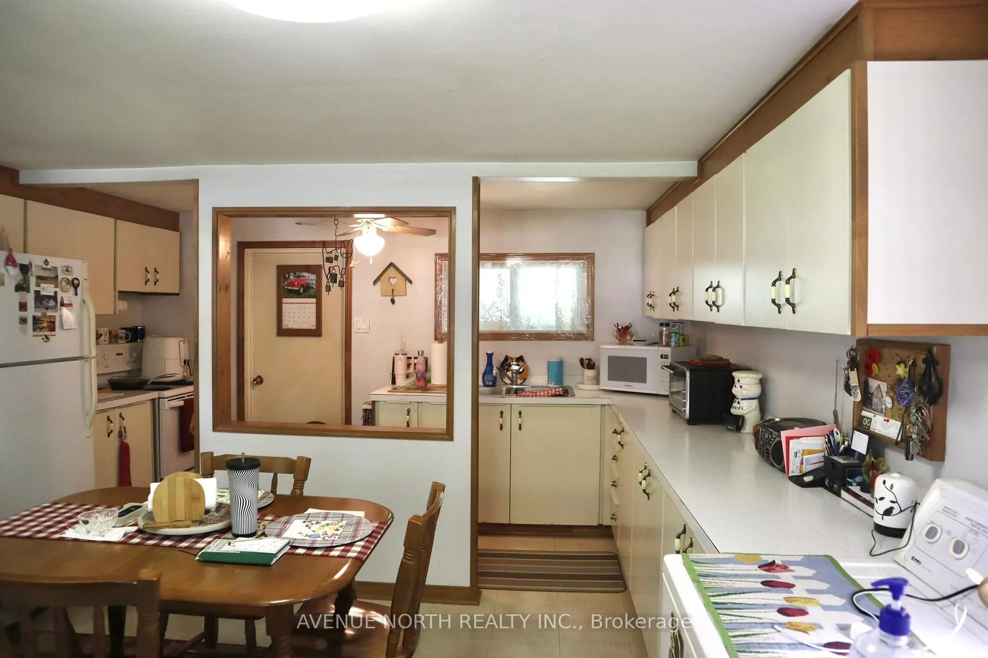 Photo 5 of 2125 Old Montreal Road, Ottawa, Camelot — HOMEH