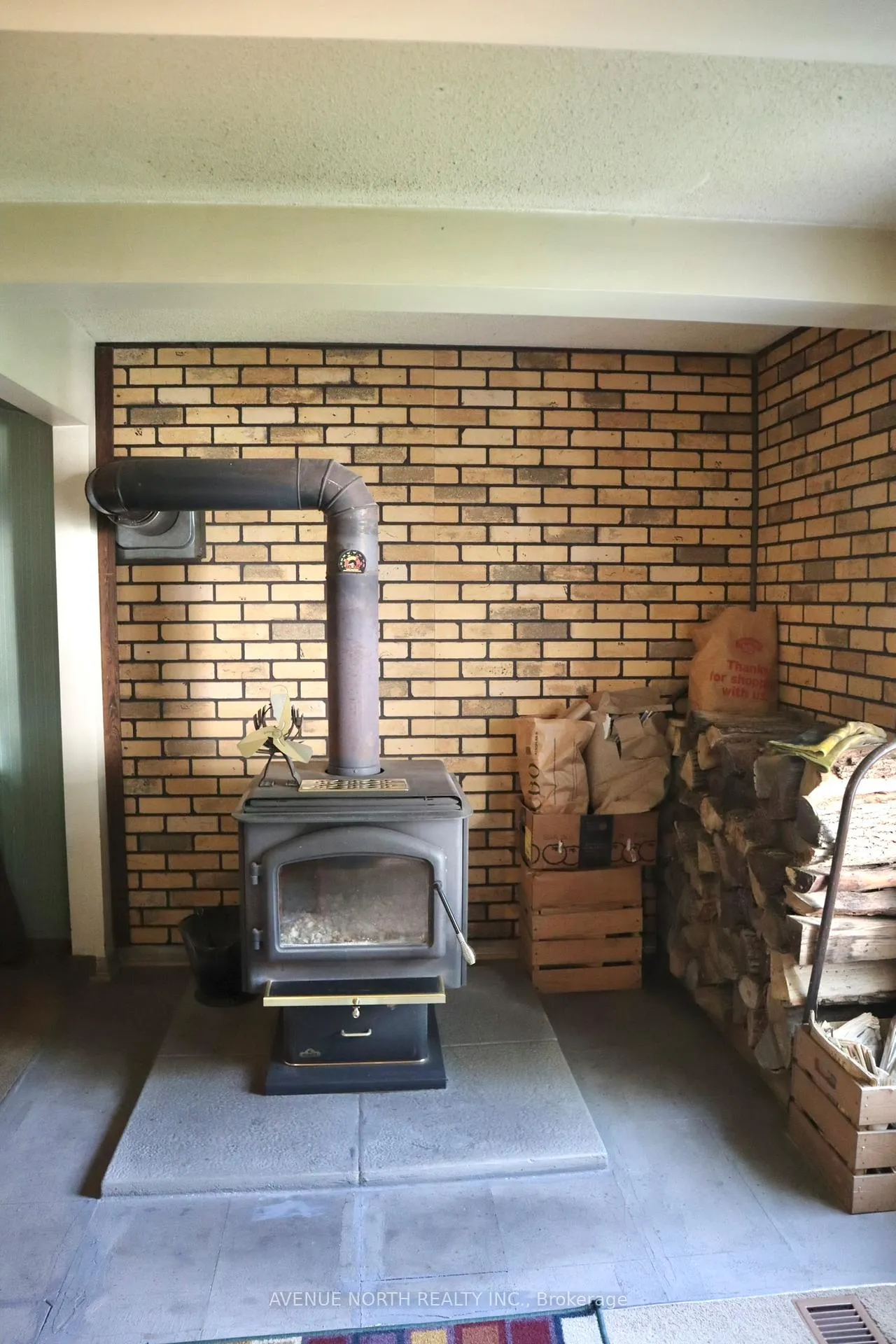 Photo 13 of 2125 Old Montreal Road, Ottawa, Camelot — HOMEH