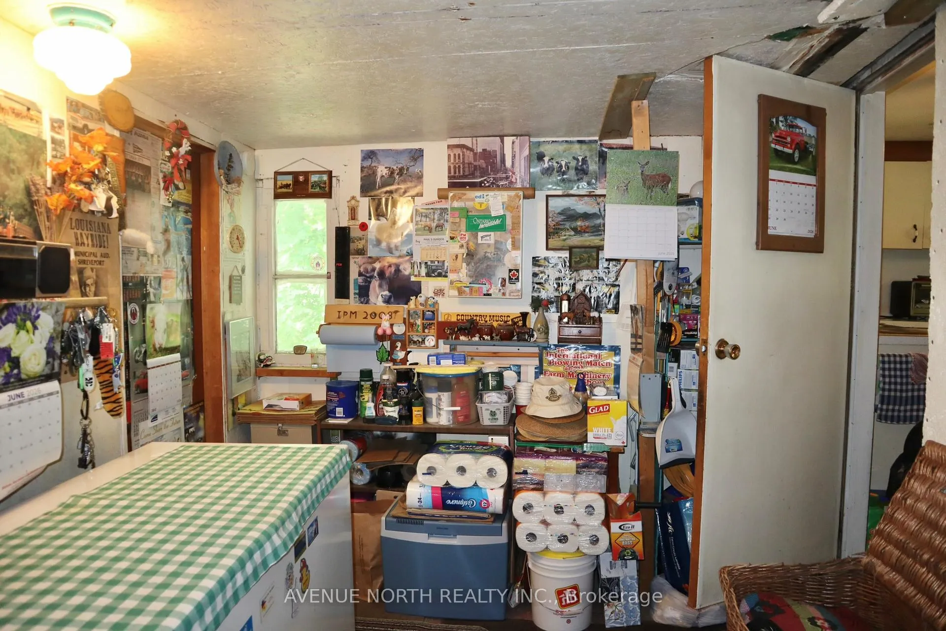Photo 27 of 2125 Old Montreal Road, Ottawa, Camelot — HOMEH