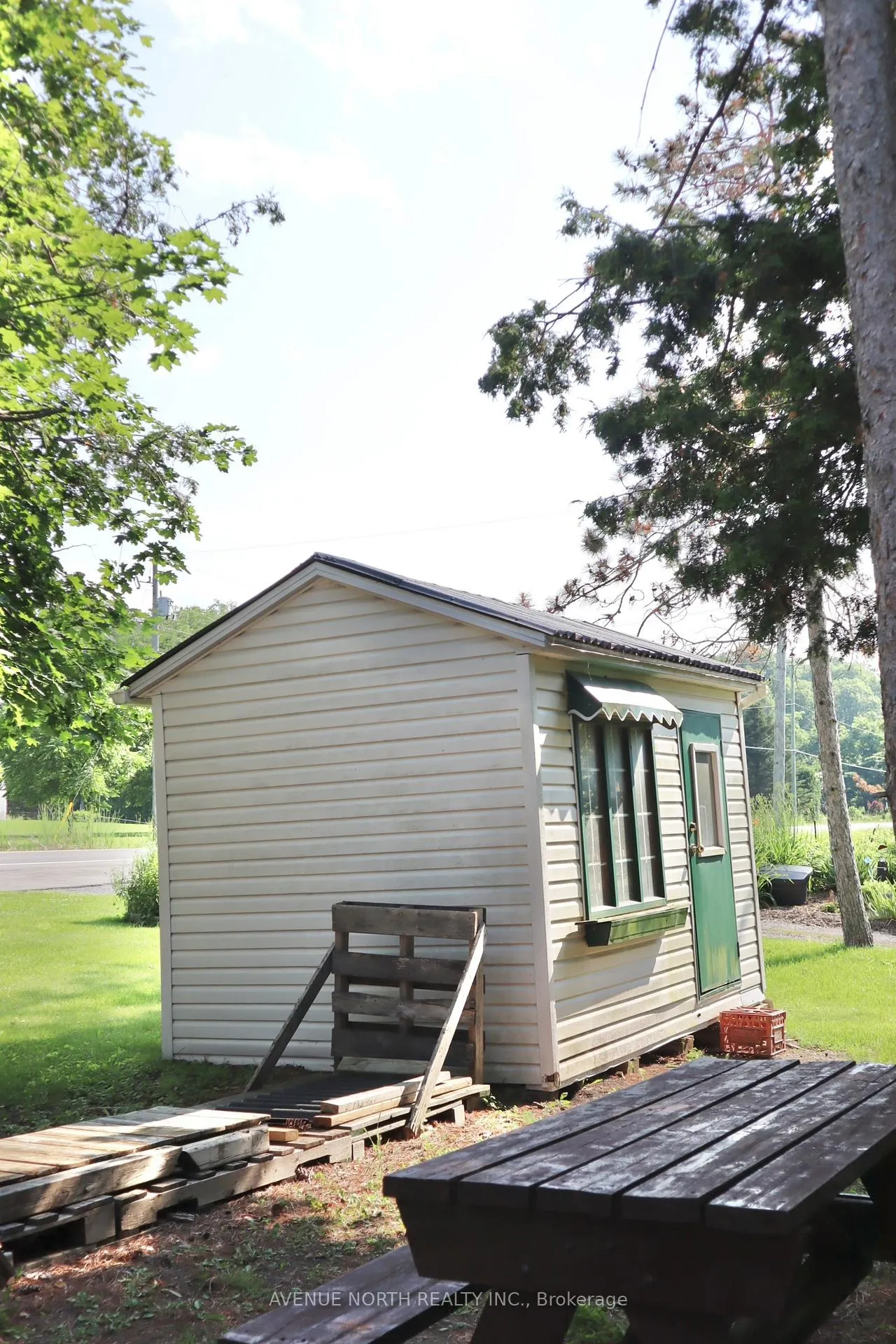 Photo 29 of 2125 Old Montreal Road, Ottawa, Camelot — HOMEH