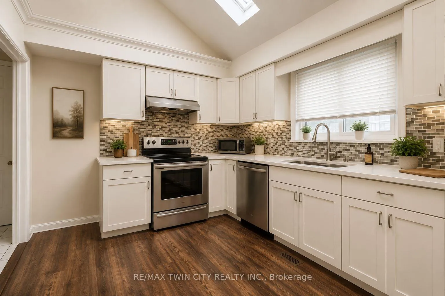 Photo 6 of 20 Glenforest Road, Brampton, Northgate — HOMEH