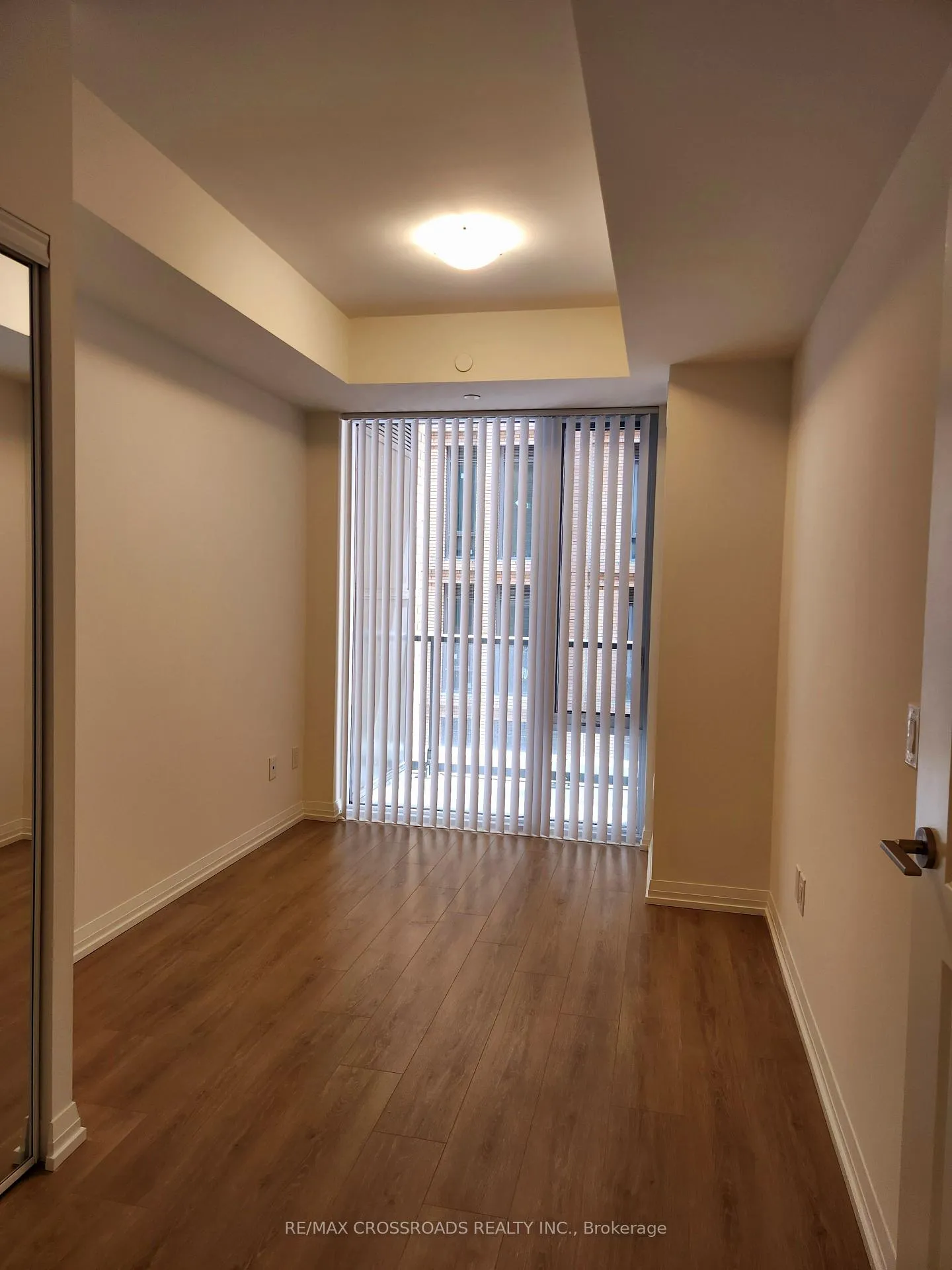 Photo 8 of Unit 704, 8 Widmer Street, Toronto, Waterfront Communities — HOMEH