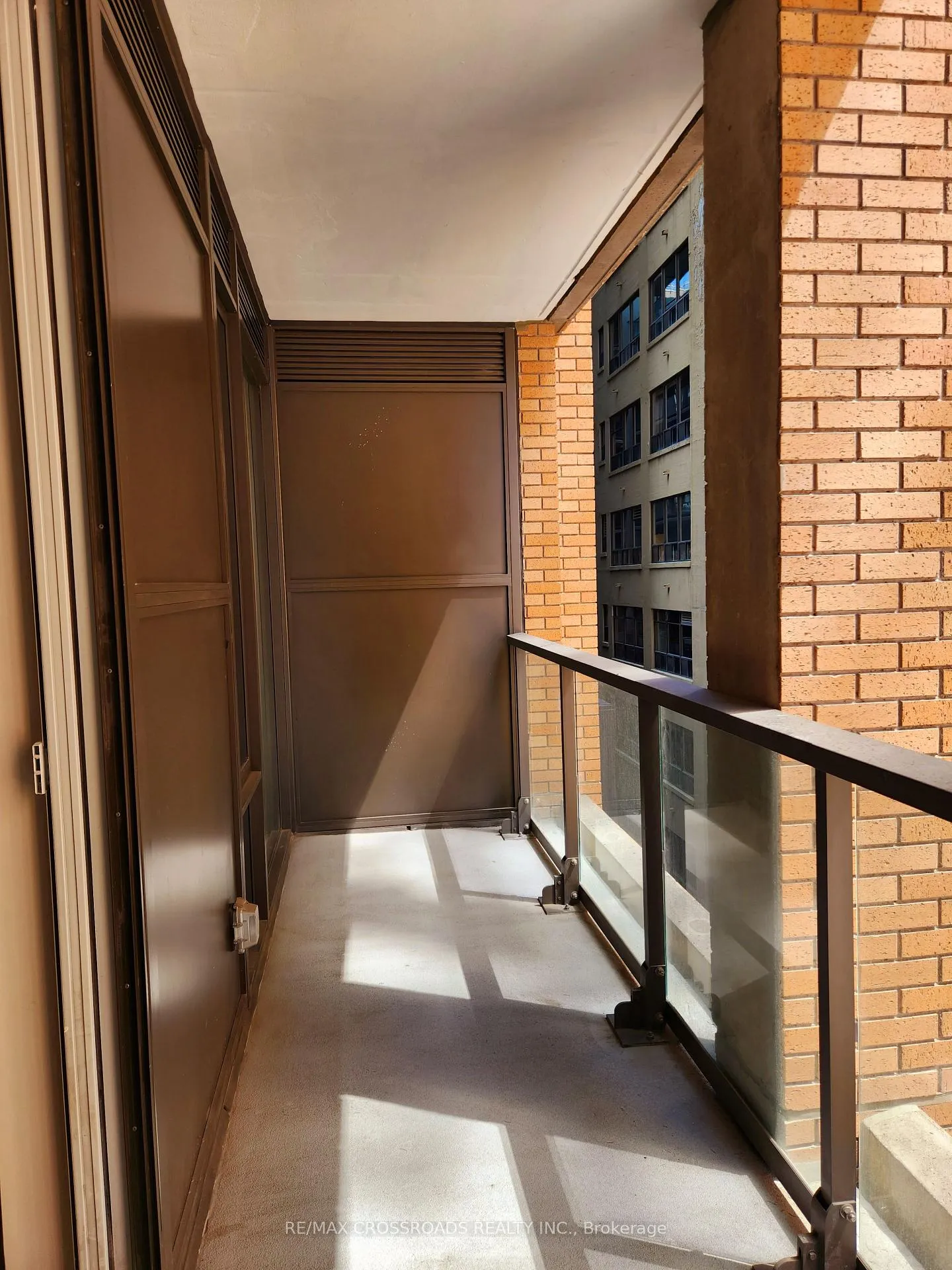 Photo 11 of Unit 704, 8 Widmer Street, Toronto, Waterfront Communities — HOMEH