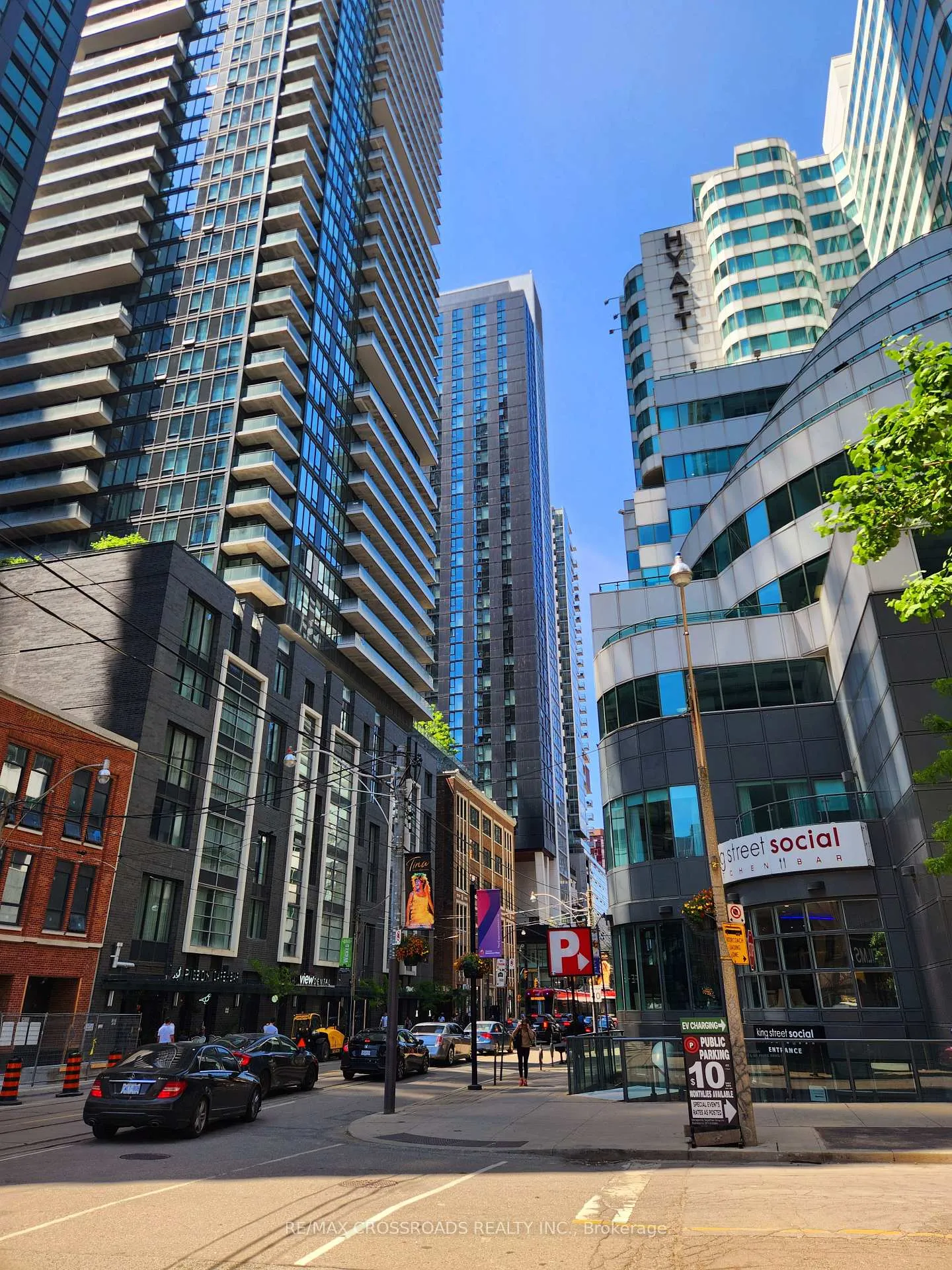Photo 22 of Unit 704, 8 Widmer Street, Toronto, Waterfront Communities — HOMEH
