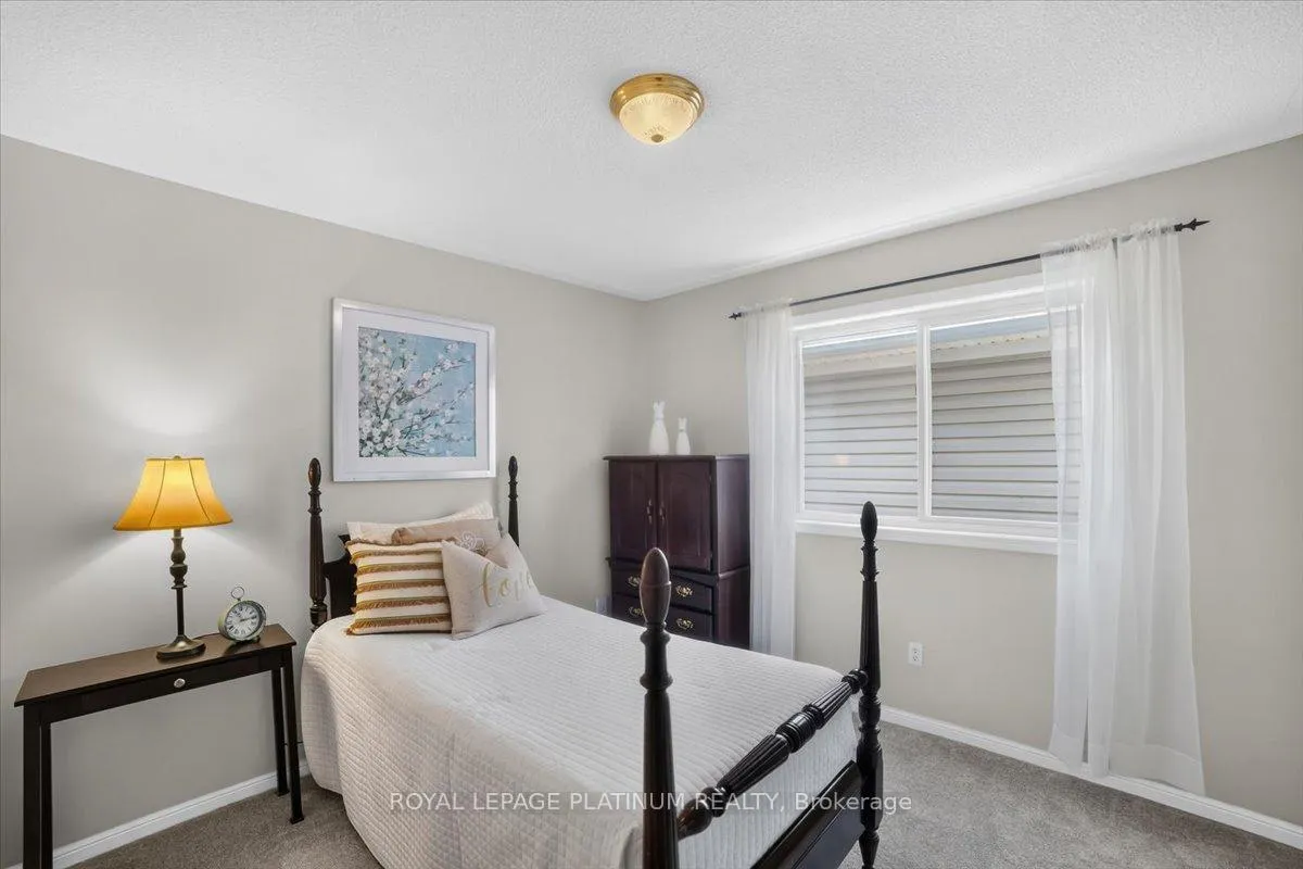 Photo 29 of 21 Vista Green Crescent, Brampton, Fletcher's Meadow — HOMEH