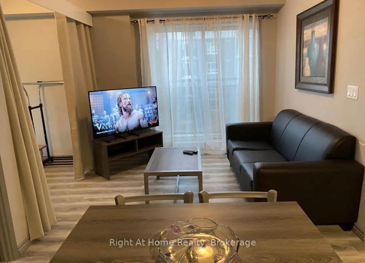 Photo 8 of Unit H201, 275 Larch Street, Waterloo, Beechwood/University — HOMEH