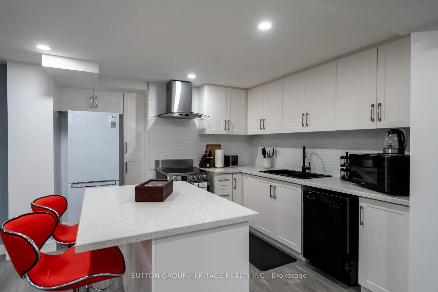 Photo 7 of Unit Bsmt, 1059 Riverview Crescent, Pickering, Rougemount — HOMEH
