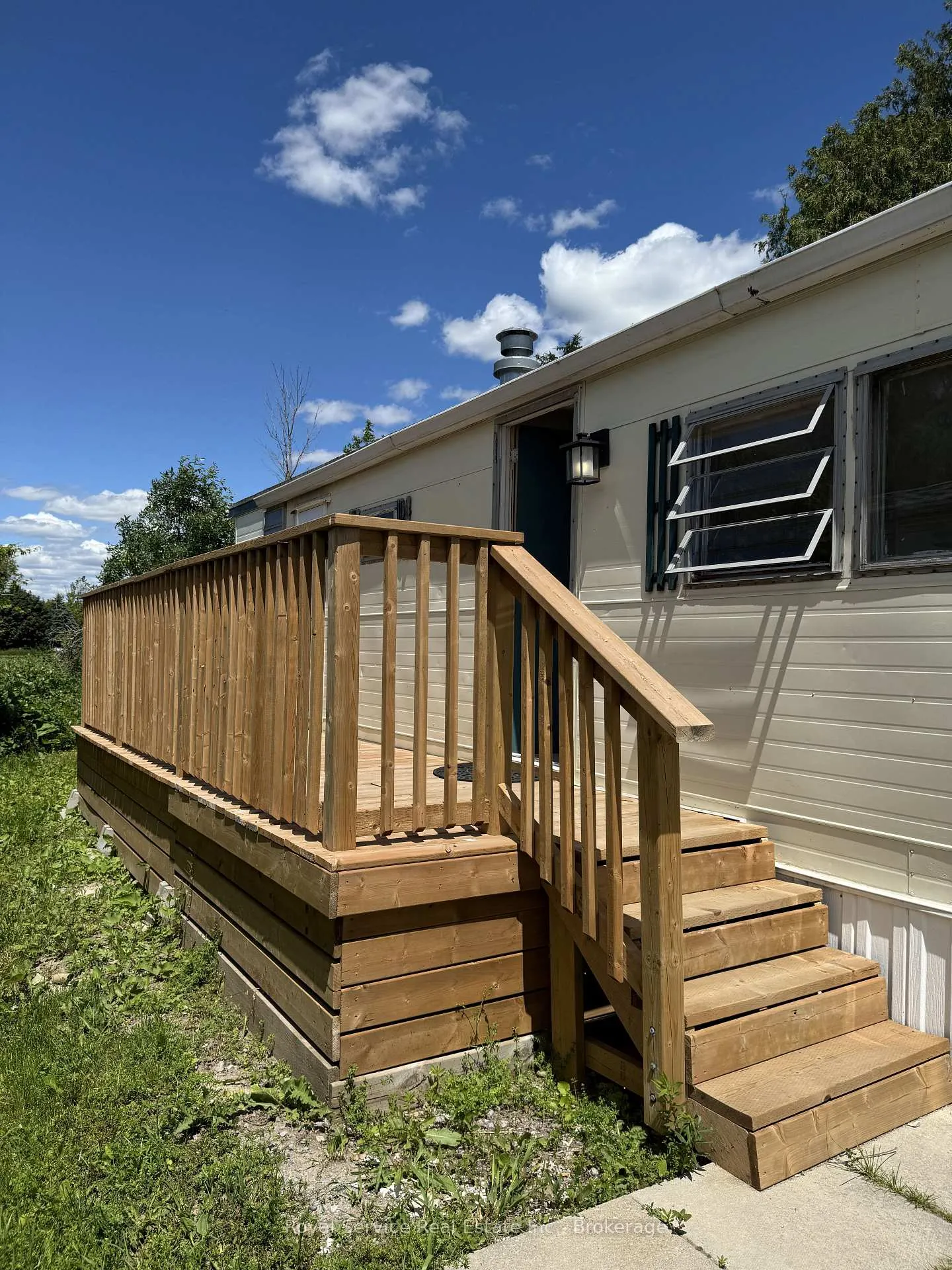 Photo 3 of Unit 21, 1037 Arthur Street, Clarington, Rural Clarington — HOMEH