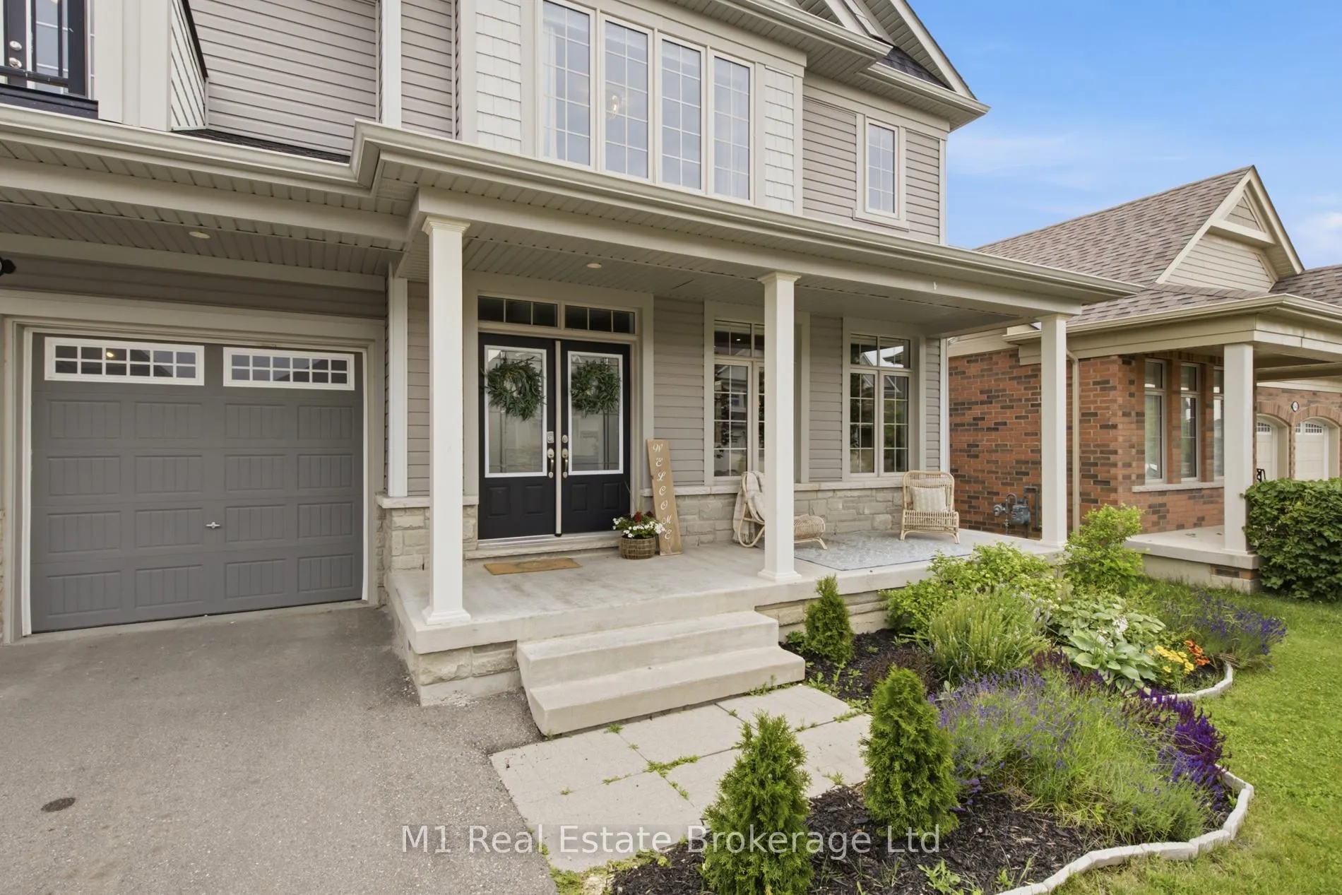 Photo 3 of 140 Harpin Way E, Centre Wellington, Fergus — HOMEH