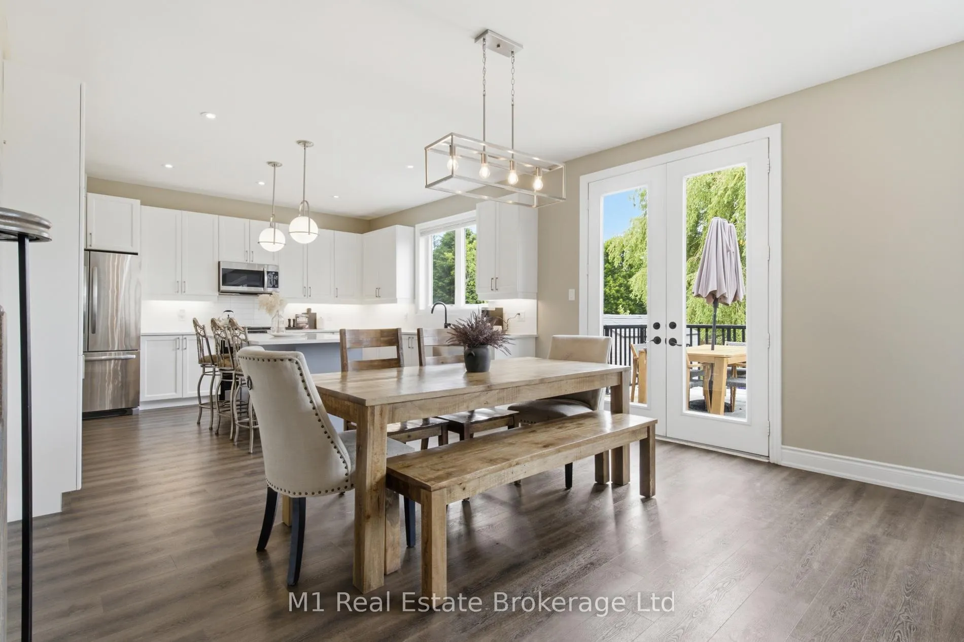 Photo 10 of 140 Harpin Way E, Centre Wellington, Fergus — HOMEH