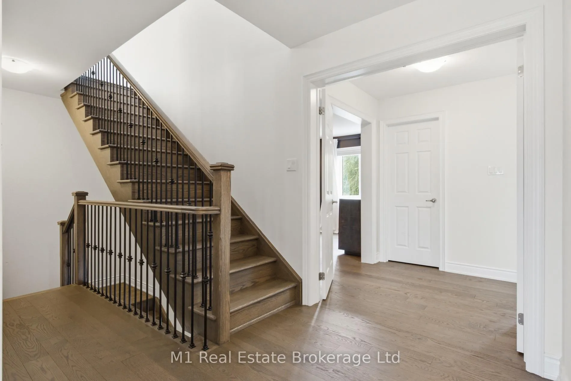 Photo 15 of 140 Harpin Way E, Centre Wellington, Fergus — HOMEH