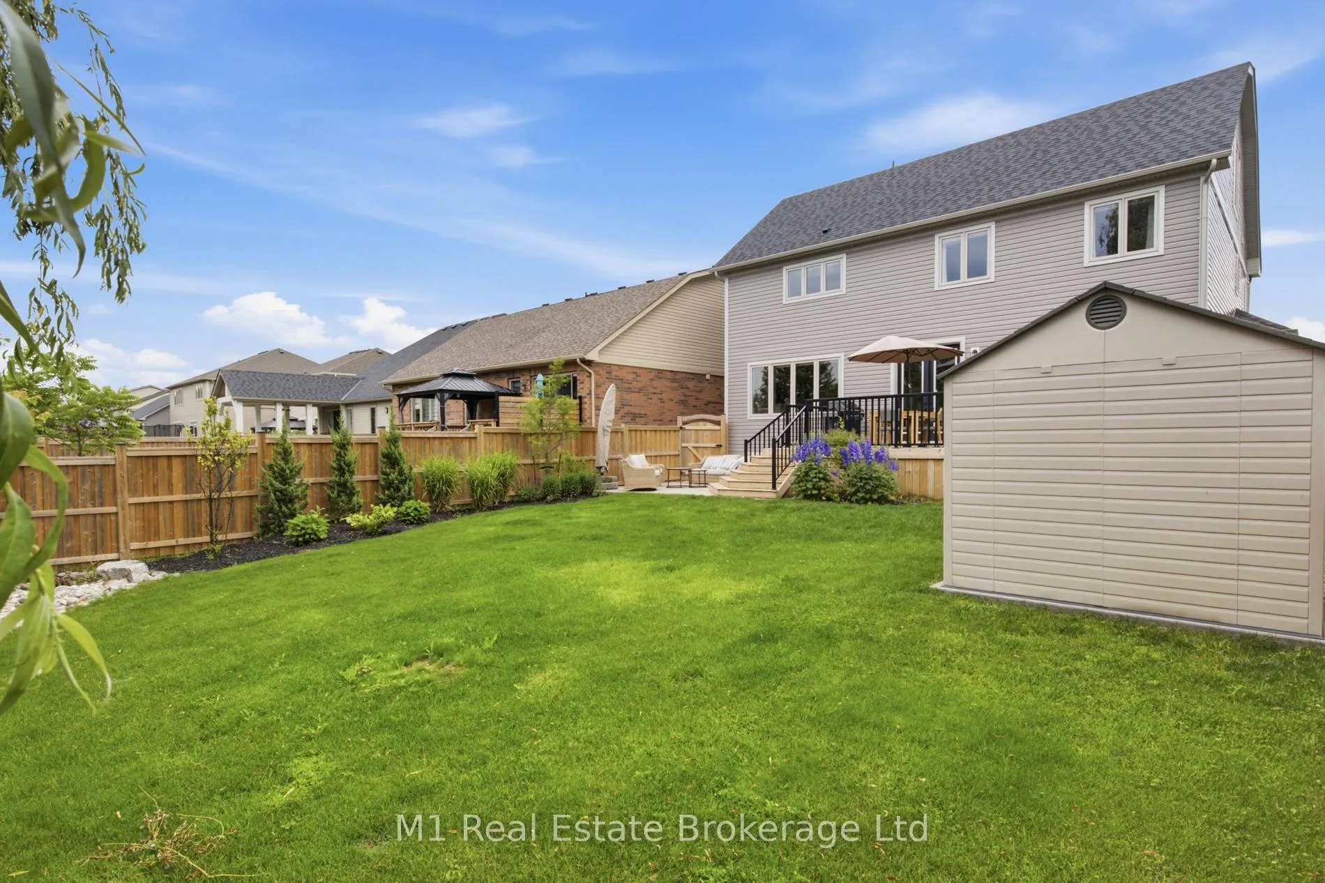 Photo 39 of 140 Harpin Way E, Centre Wellington, Fergus — HOMEH