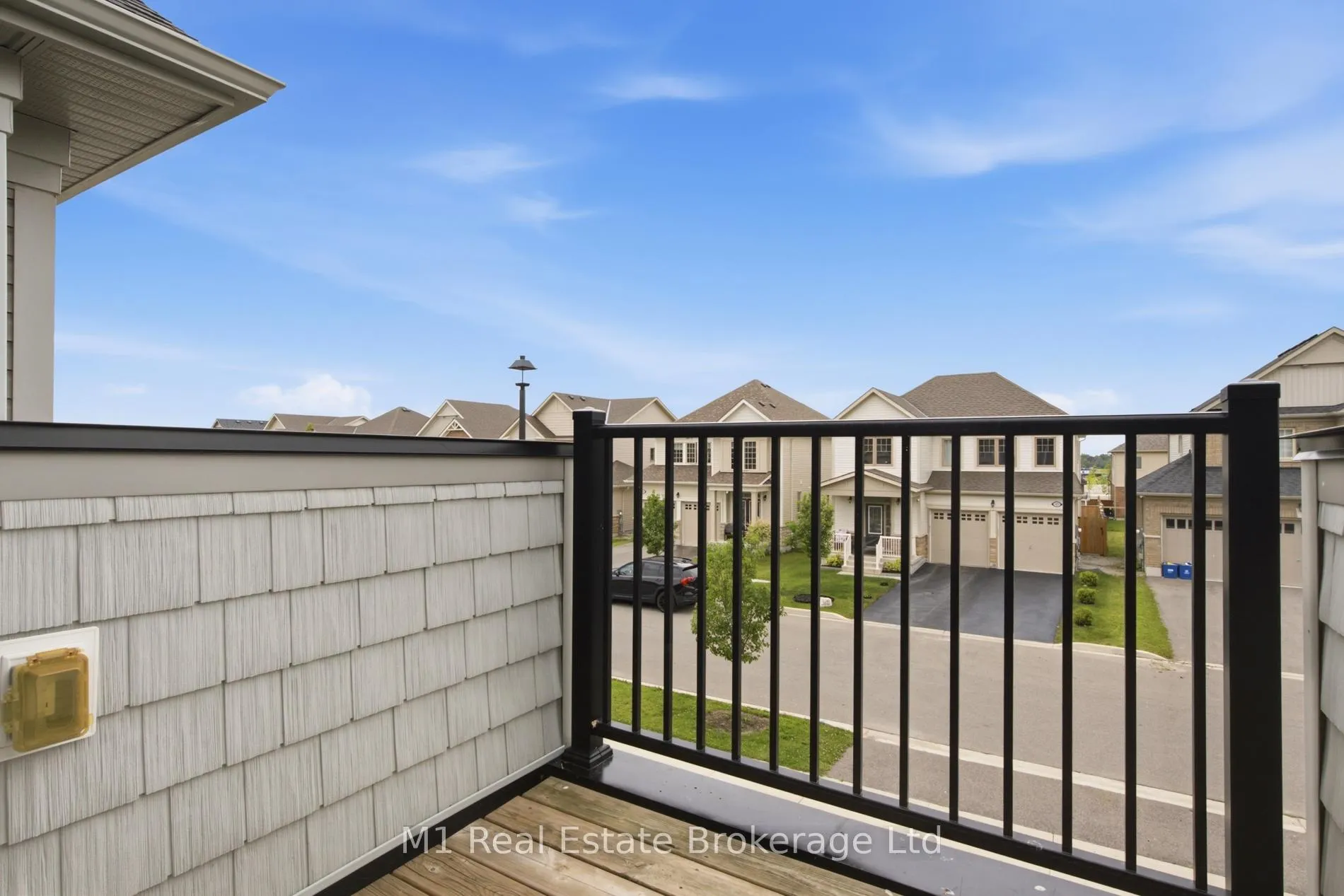 Photo 41 of 140 Harpin Way E, Centre Wellington, Fergus — HOMEH