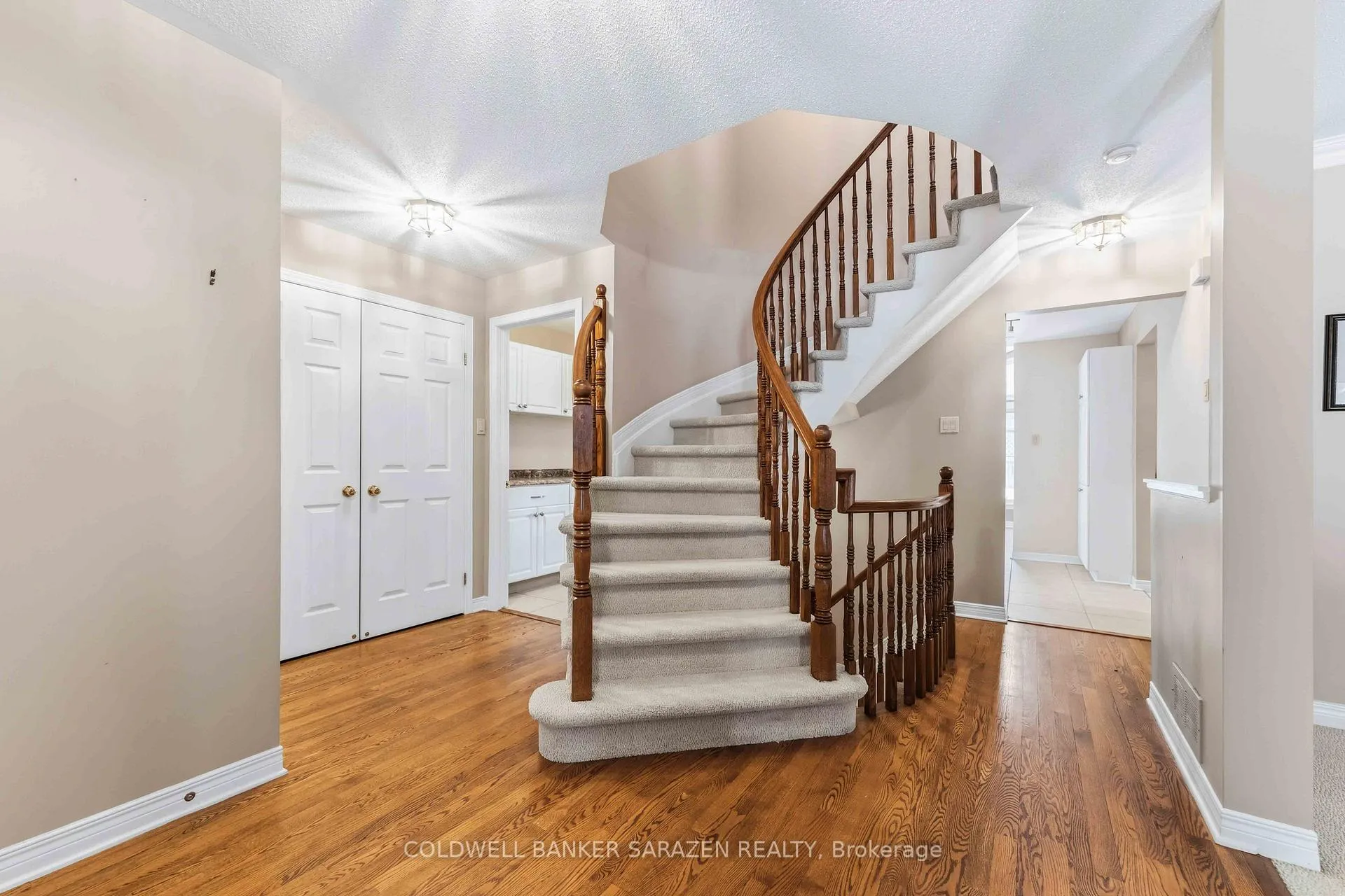 Photo 4 of 81 Kimberwick Crescent, Ottawa, Quinterra — HOMEH