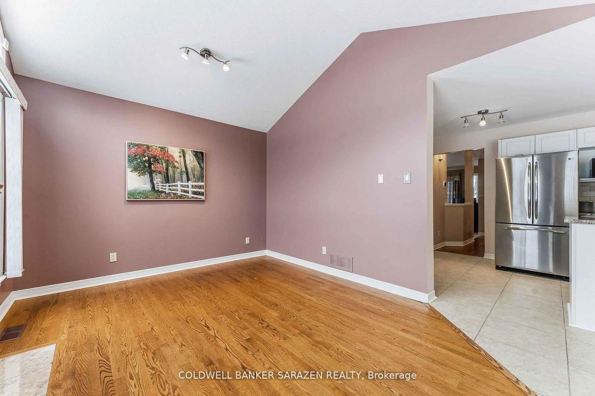 Photo 20 of 81 Kimberwick Crescent, Ottawa, Quinterra — HOMEH