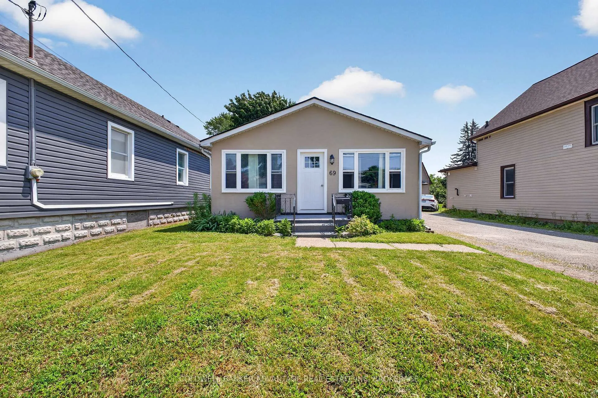 Photo 1 of 69 Dolphin Street, Port Colborne, Bethel — HOMEH