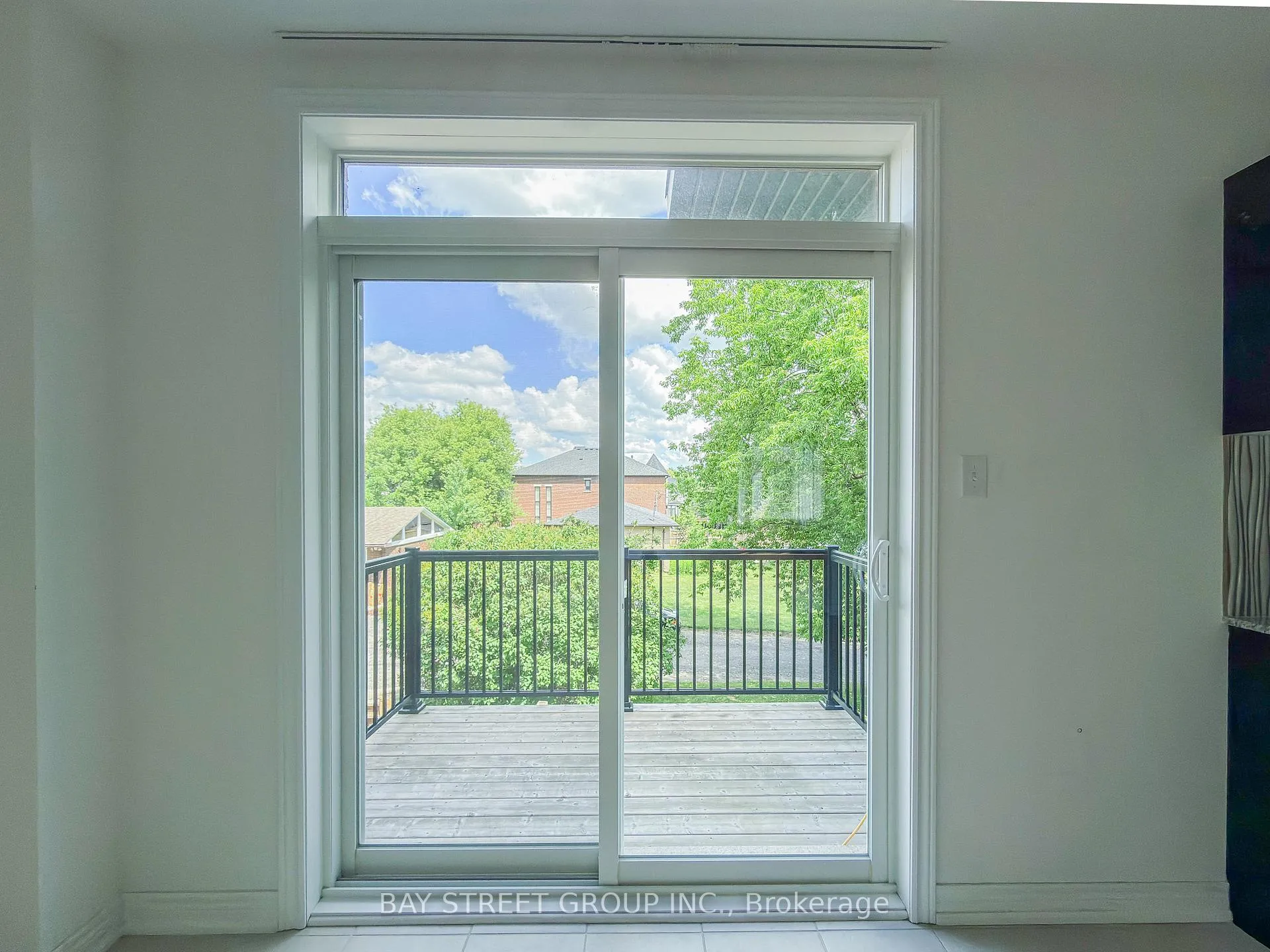 Photo 19 of 8 Globemaster Lane, Richmond Hill, Oak Ridges — HOMEH