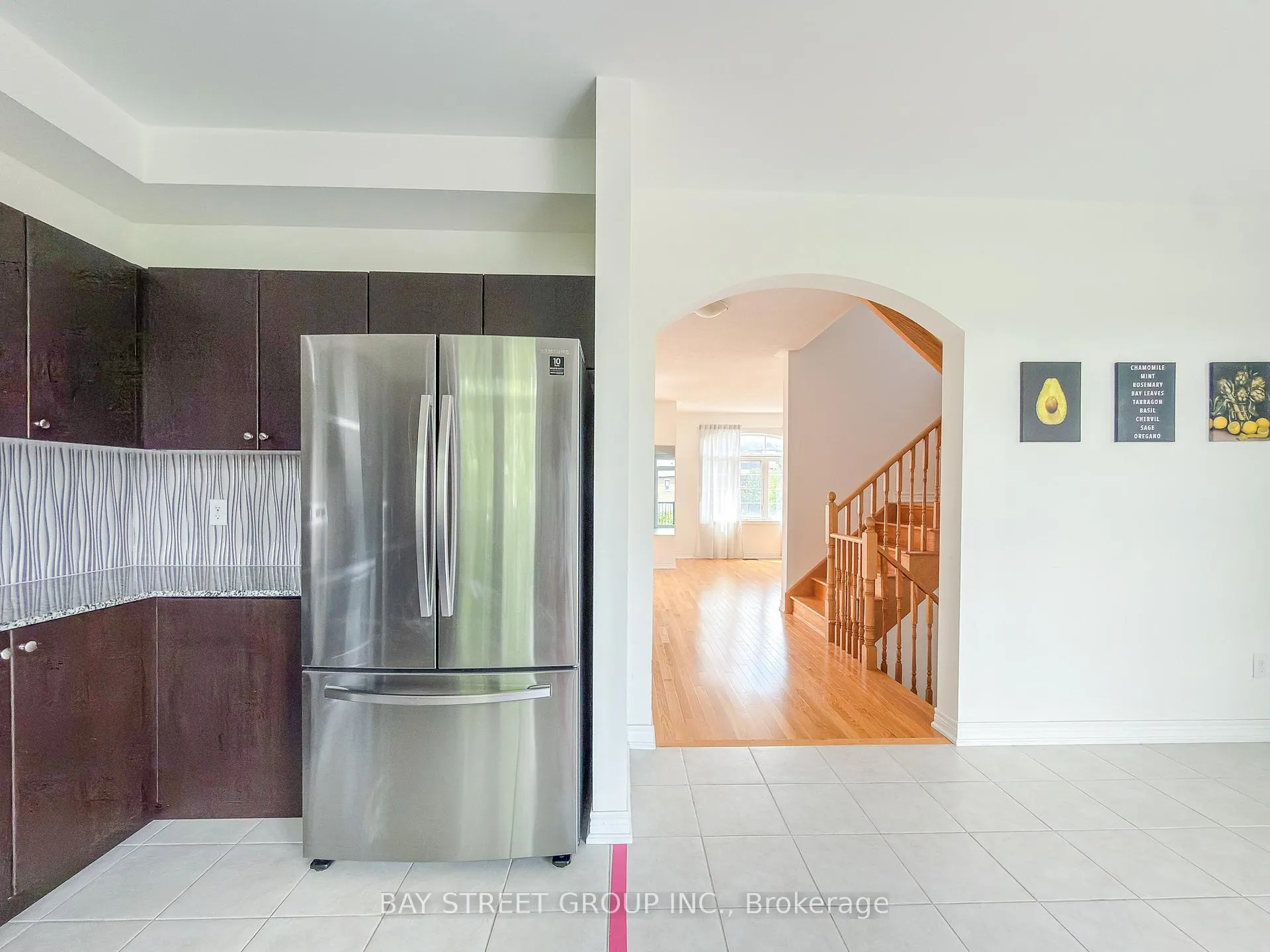 Photo 21 of 8 Globemaster Lane, Richmond Hill, Oak Ridges — HOMEH