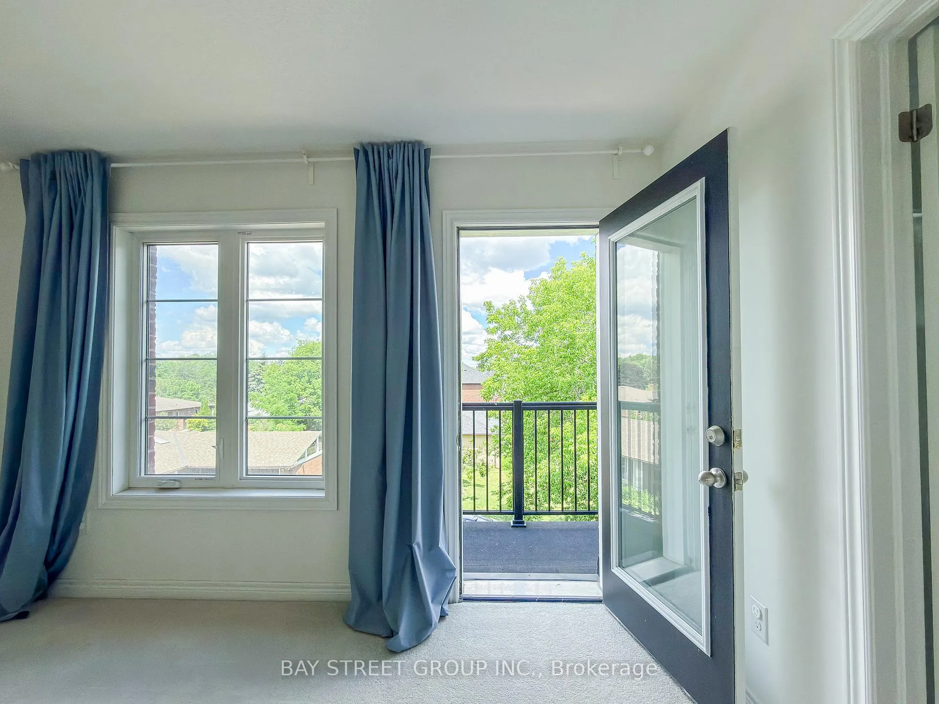 Photo 46 of 8 Globemaster Lane, Richmond Hill, Oak Ridges — HOMEH
