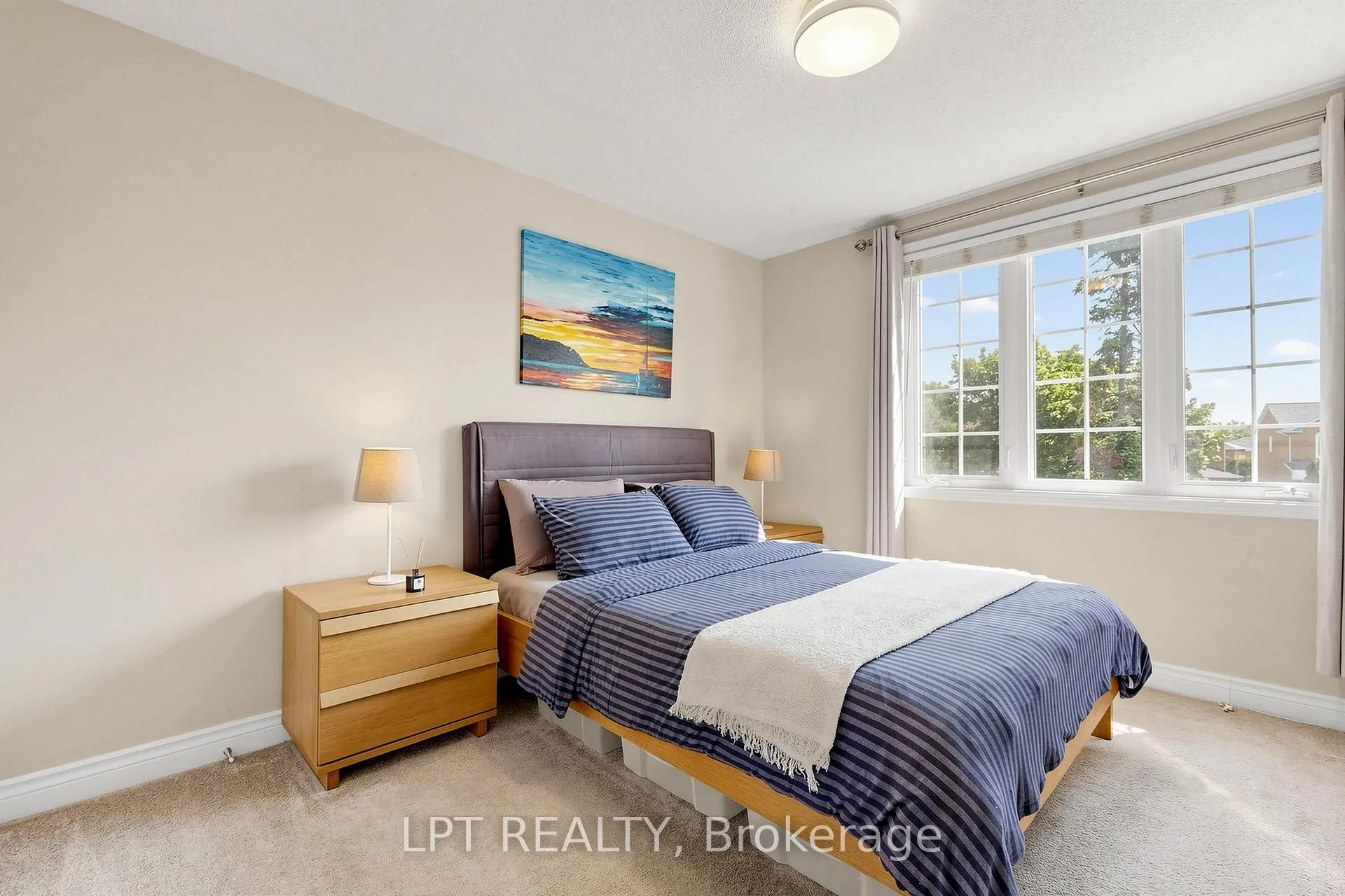 Photo 15 of 30 Pentland Crescent, Vaughan, Maple — HOMEH