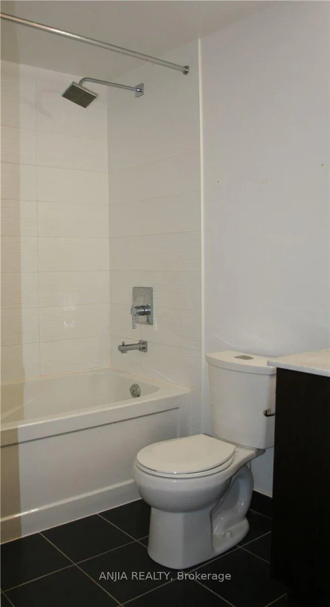 Photo 12 of Unit 2211, 7165 Yonge Street, Markham, Grandview — HOMEH