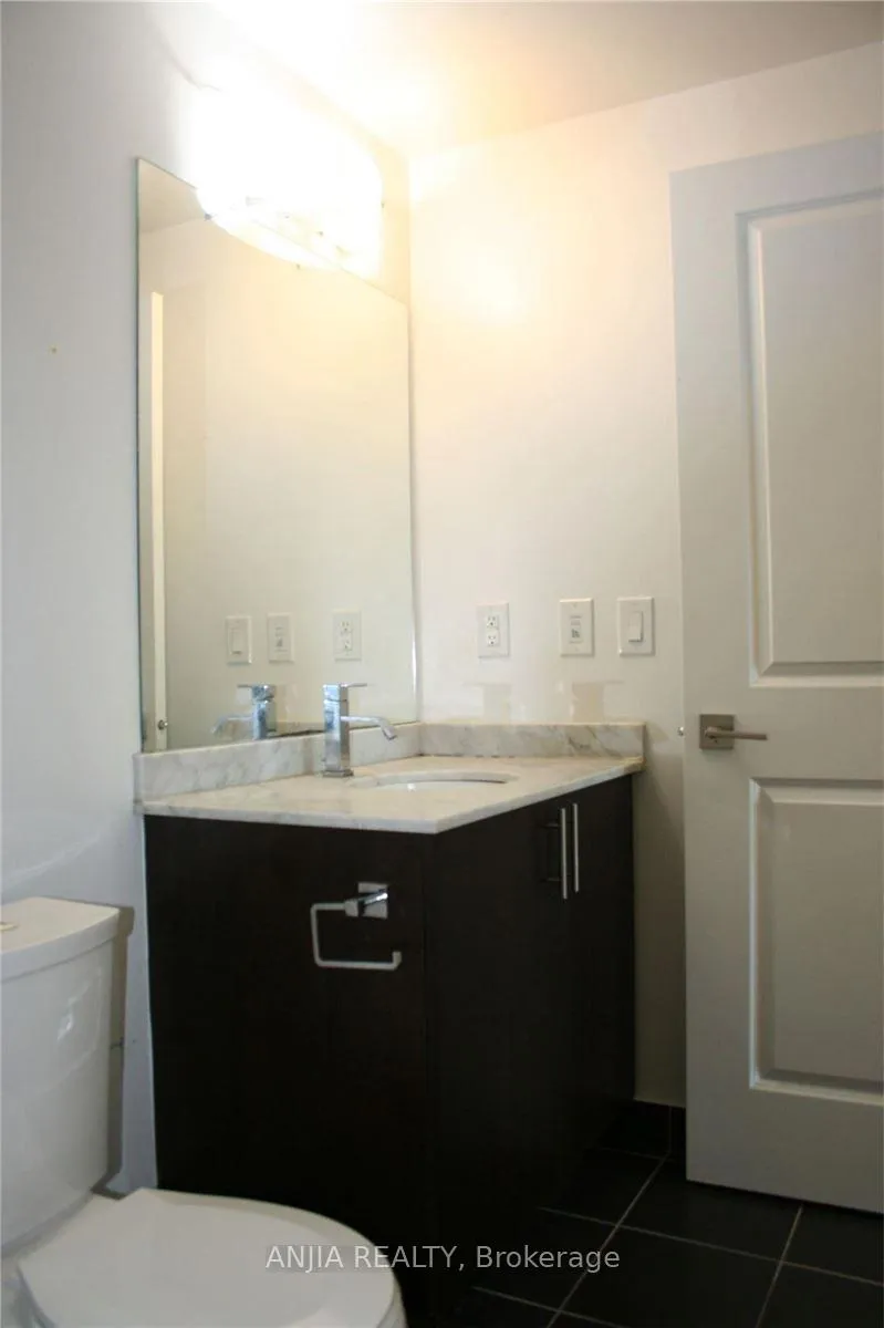Photo 14 of Unit 2211, 7165 Yonge Street, Markham, Grandview — HOMEH