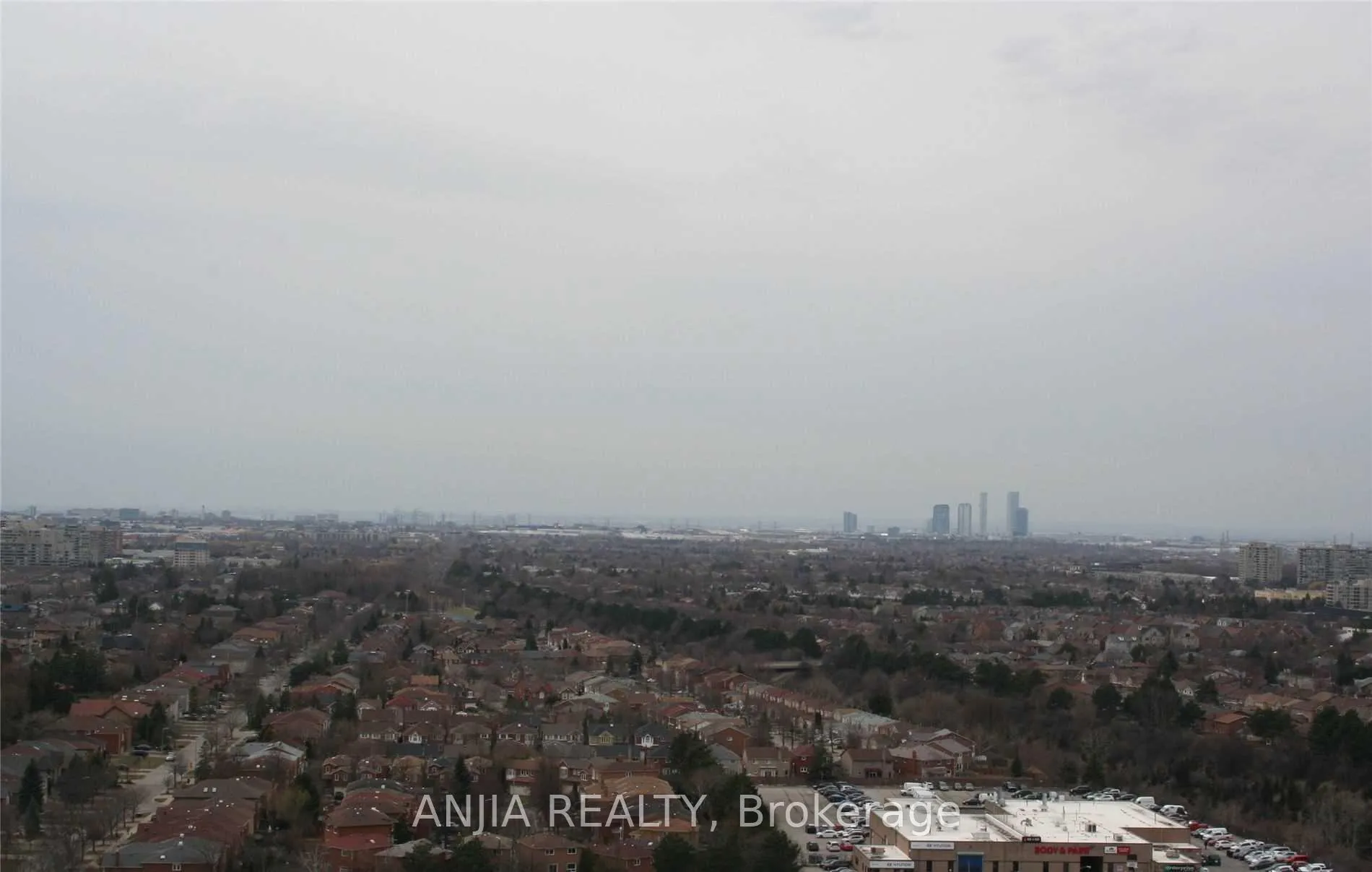 Photo 16 of Unit 2211, 7165 Yonge Street, Markham, Grandview — HOMEH