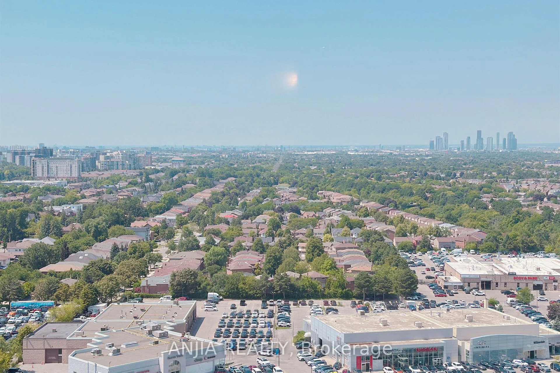 Photo 20 of Unit 2211, 7165 Yonge Street, Markham, Grandview — HOMEH