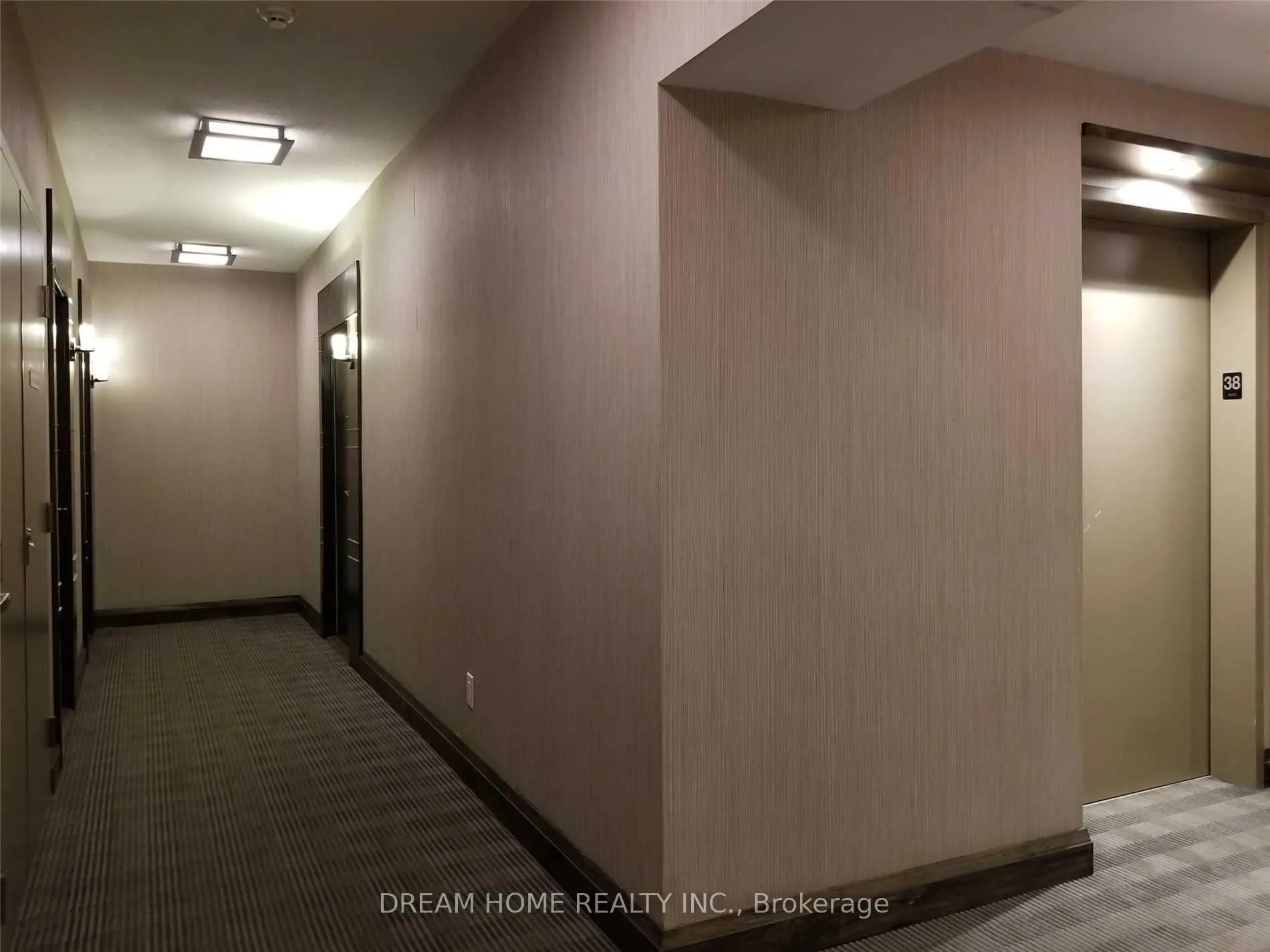 Photo 10 of Unit 1413, 33 Bay Street, Toronto, Waterfront Communities — HOMEH