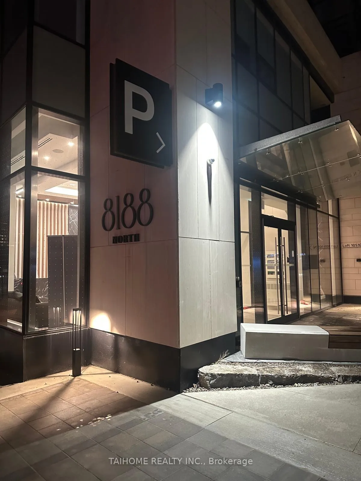 Photo 2 of Unit 412, 8188 Yonge Street E, Vaughan, Uplands — HOMEH