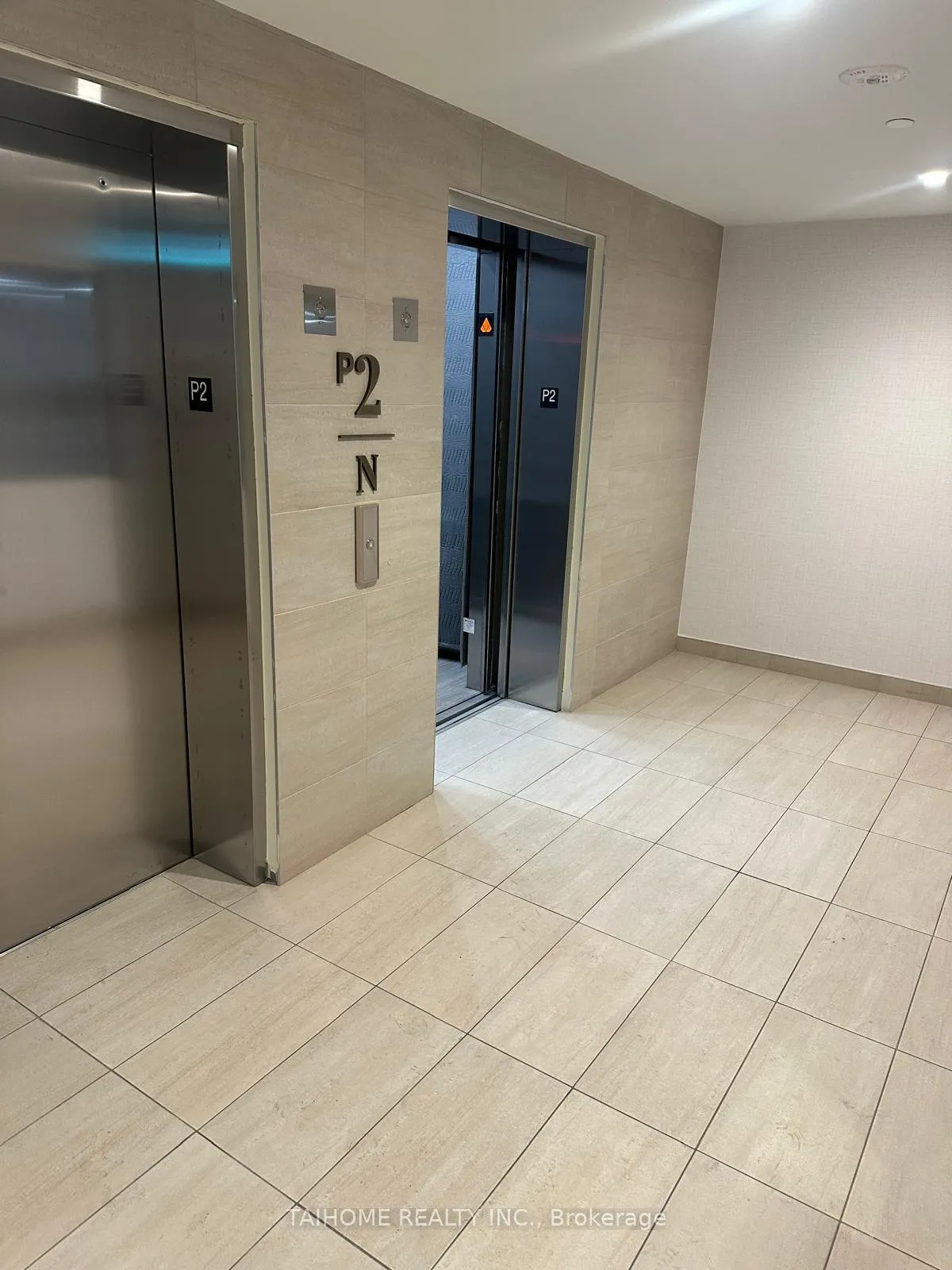Photo 6 of Unit 412, 8188 Yonge Street E, Vaughan, Uplands — HOMEH
