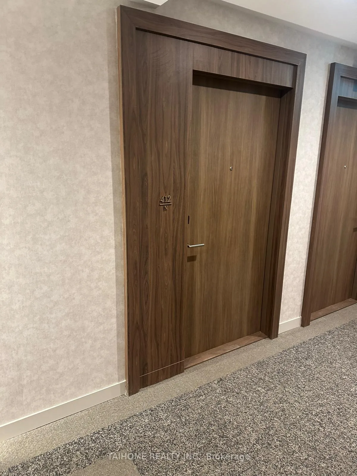 Photo 8 of Unit 412, 8188 Yonge Street E, Vaughan, Uplands — HOMEH