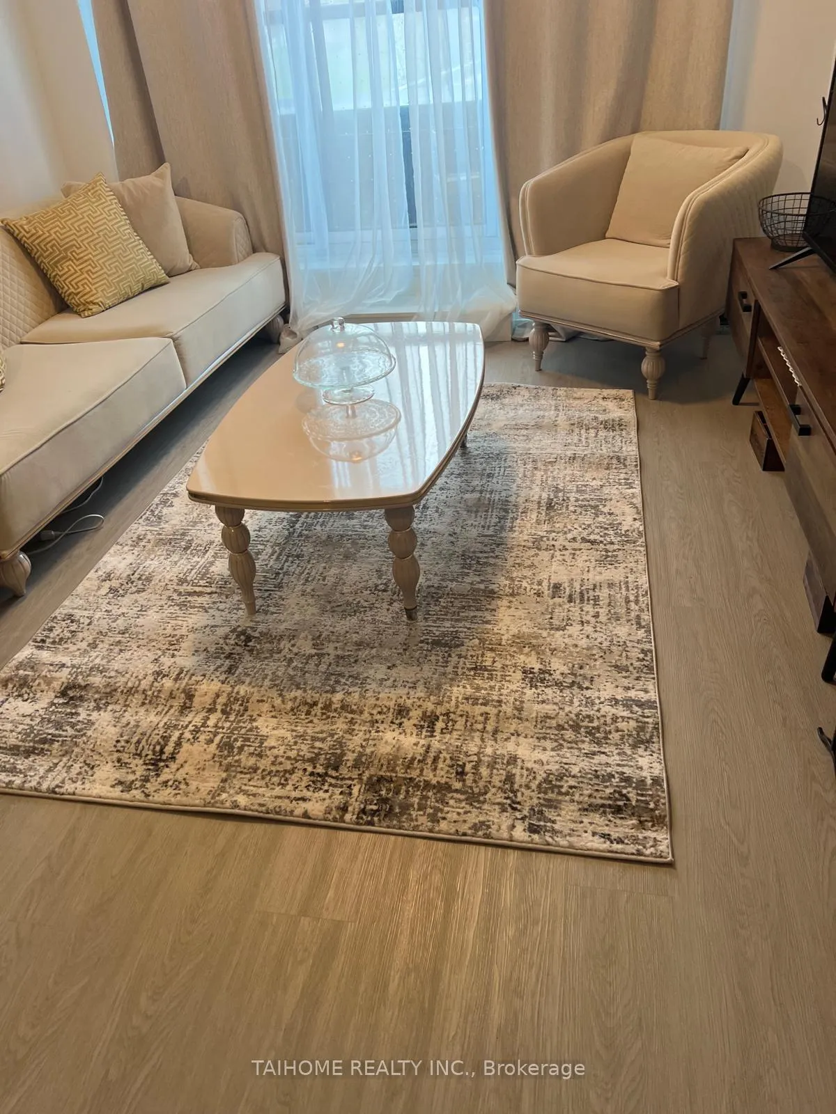 Photo 12 of Unit 412, 8188 Yonge Street E, Vaughan, Uplands — HOMEH
