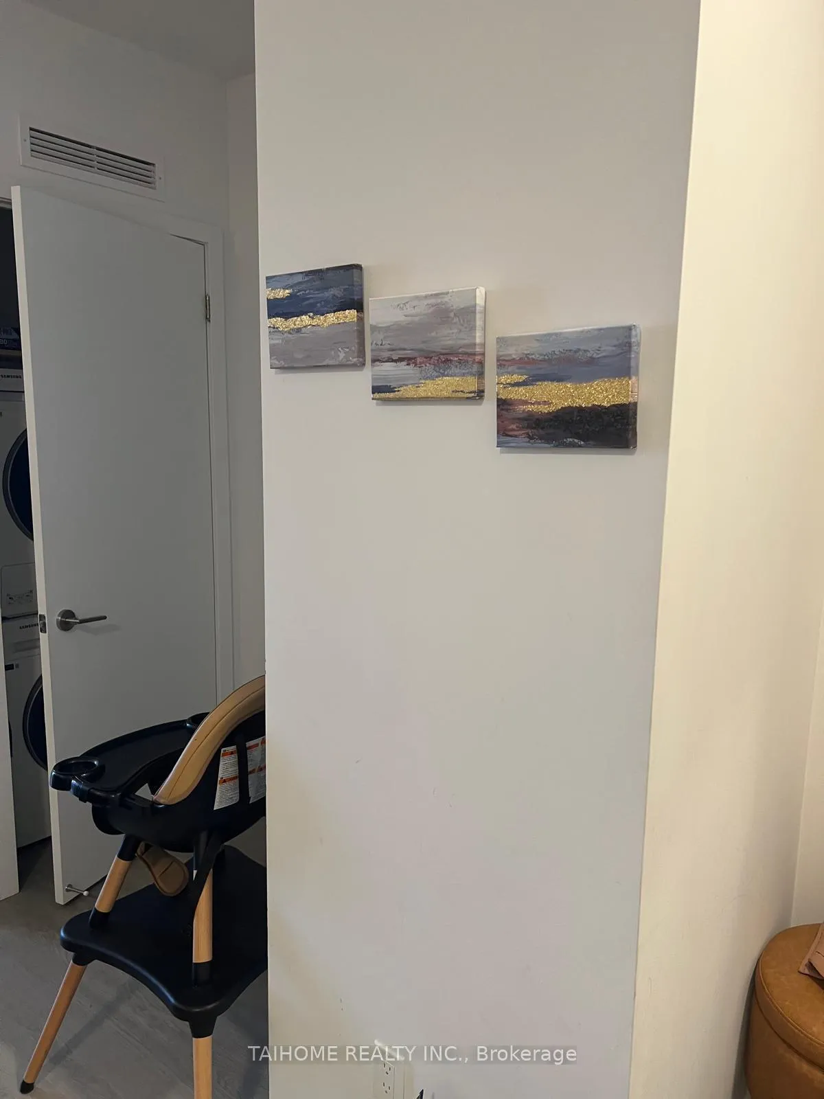 Photo 14 of Unit 412, 8188 Yonge Street E, Vaughan, Uplands — HOMEH