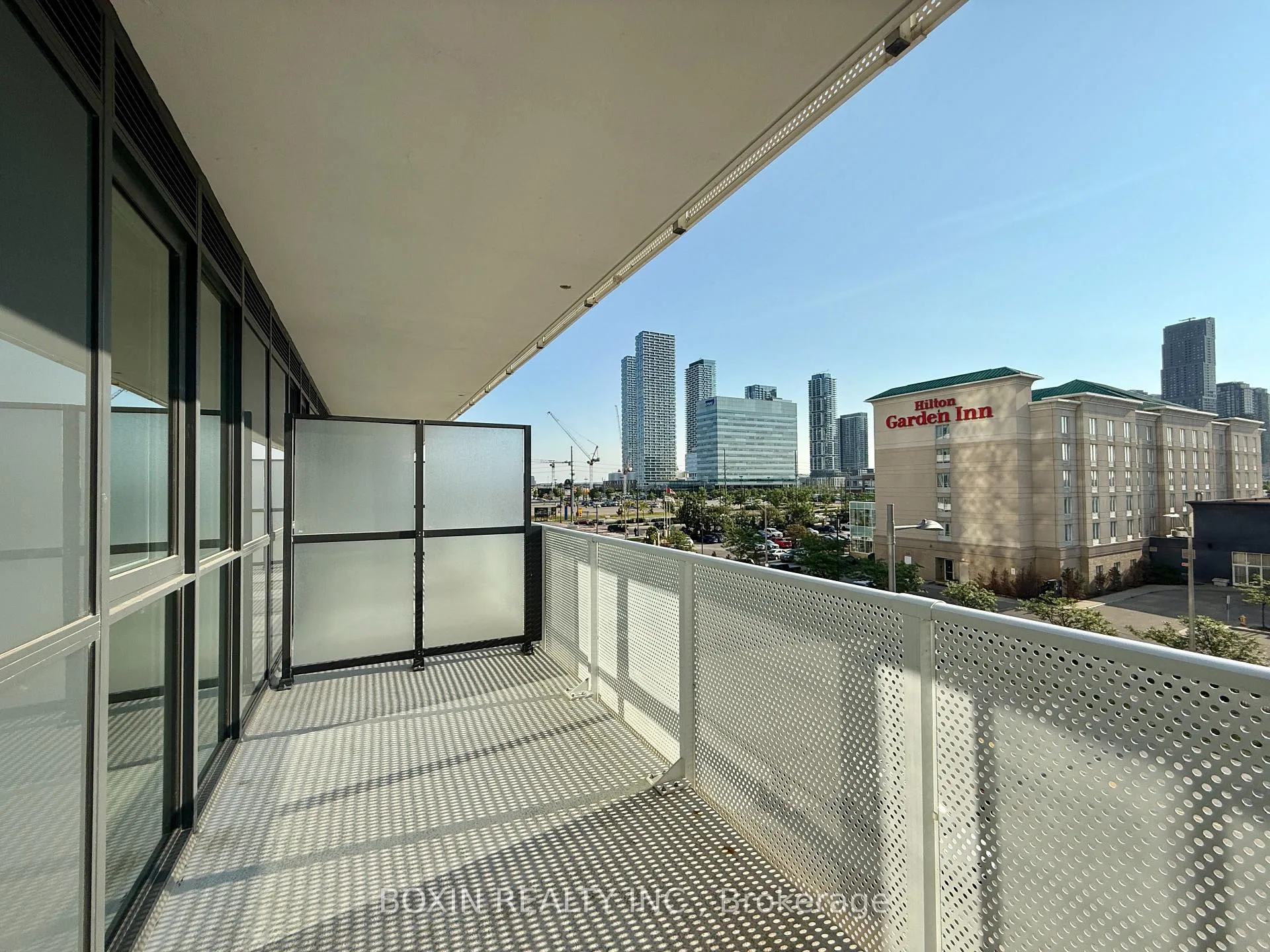 Photo 17 of Unit 515, 28 Interchange Way, Vaughan, Vaughan Corporate Centre — HOMEH