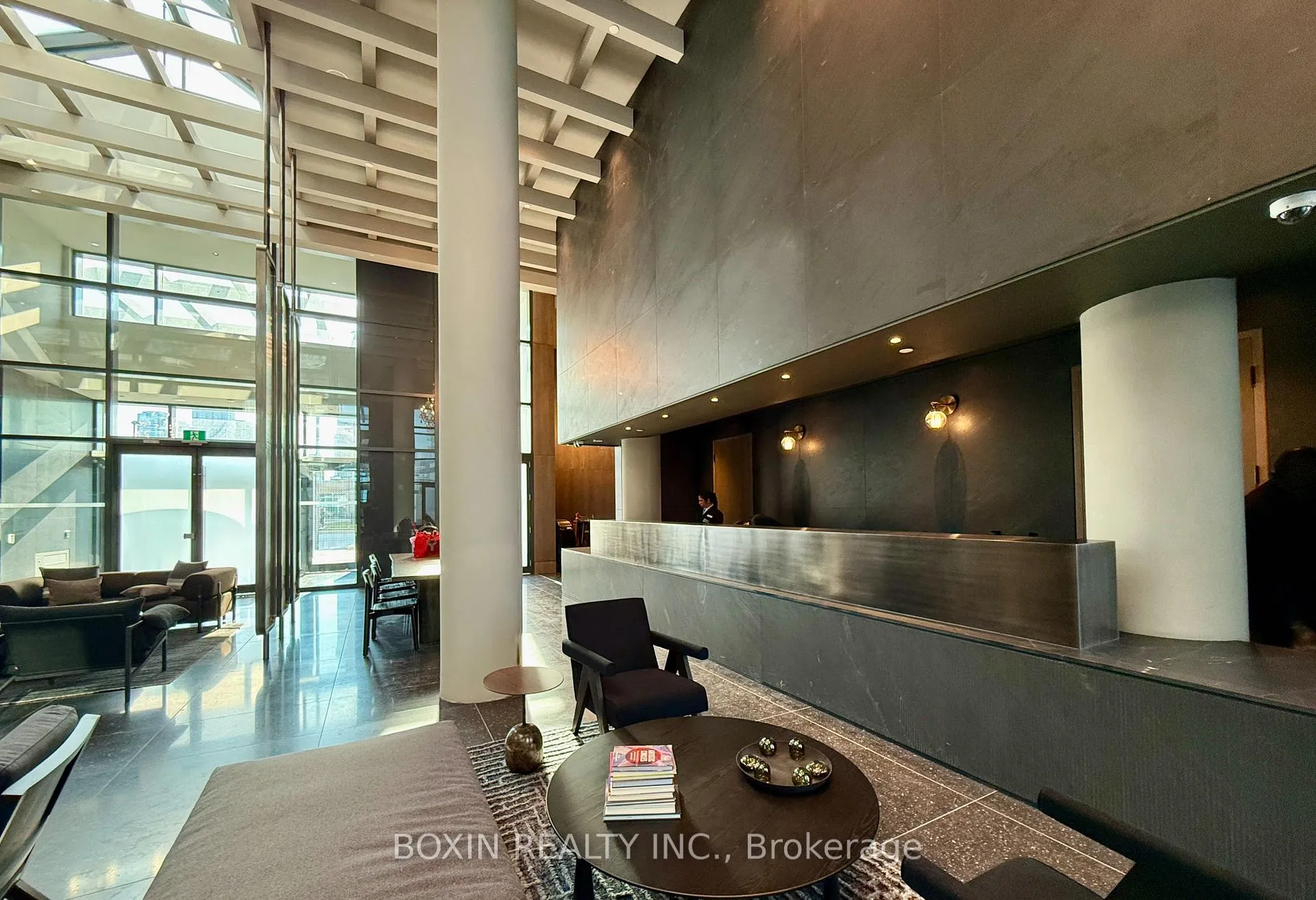 Photo 19 of Unit 515, 28 Interchange Way, Vaughan, Vaughan Corporate Centre — HOMEH