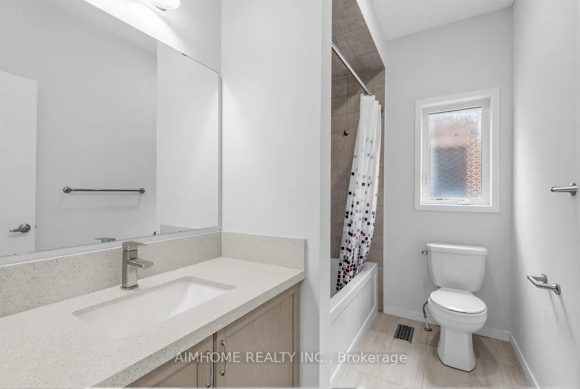 Photo 16 of 1238 Wellington Street, Aurora, Rural Aurora — HOMEH