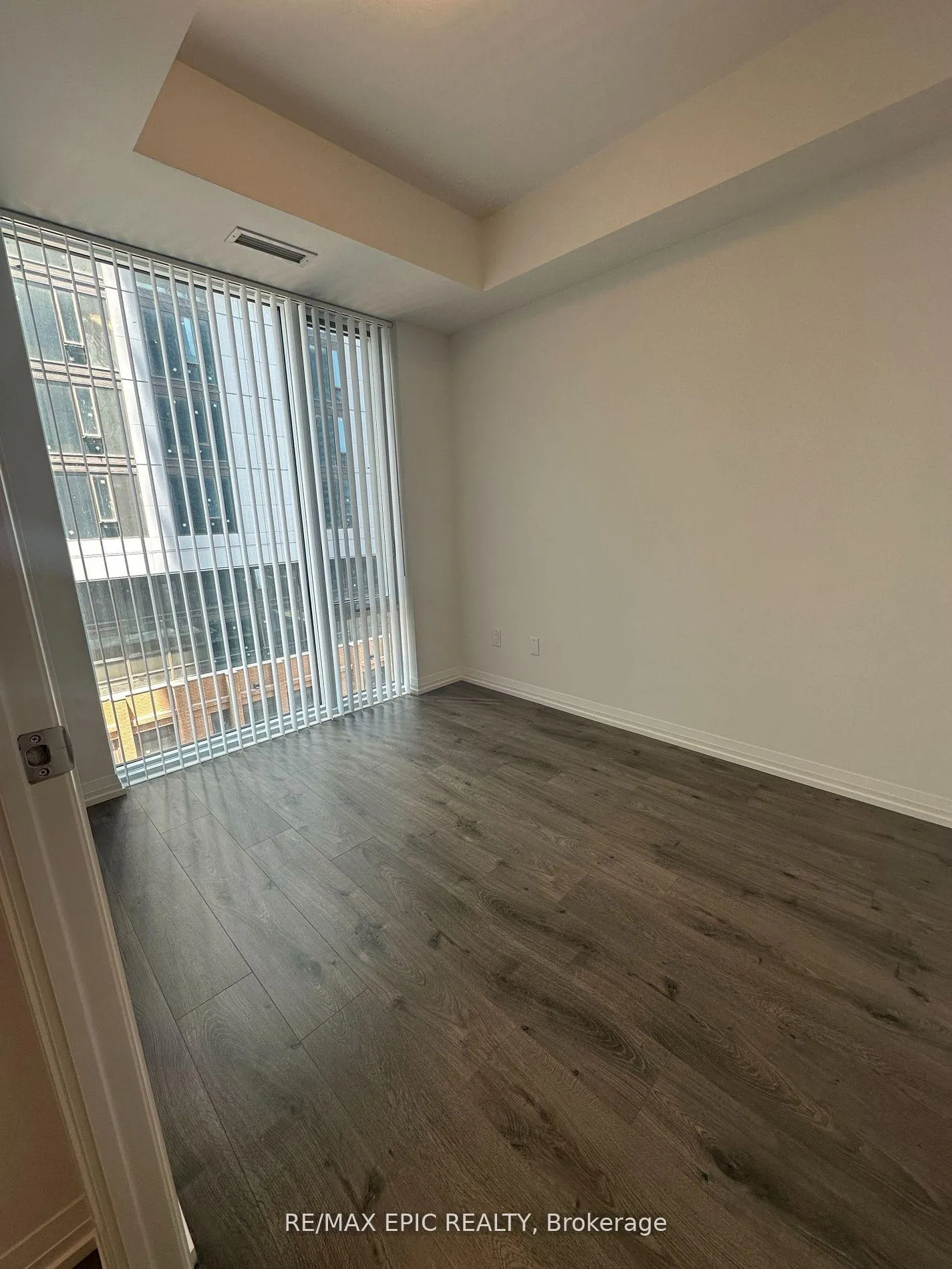 Photo 10 of Unit 1703, 8 Widmer Street, Toronto, Waterfront Communities — HOMEH